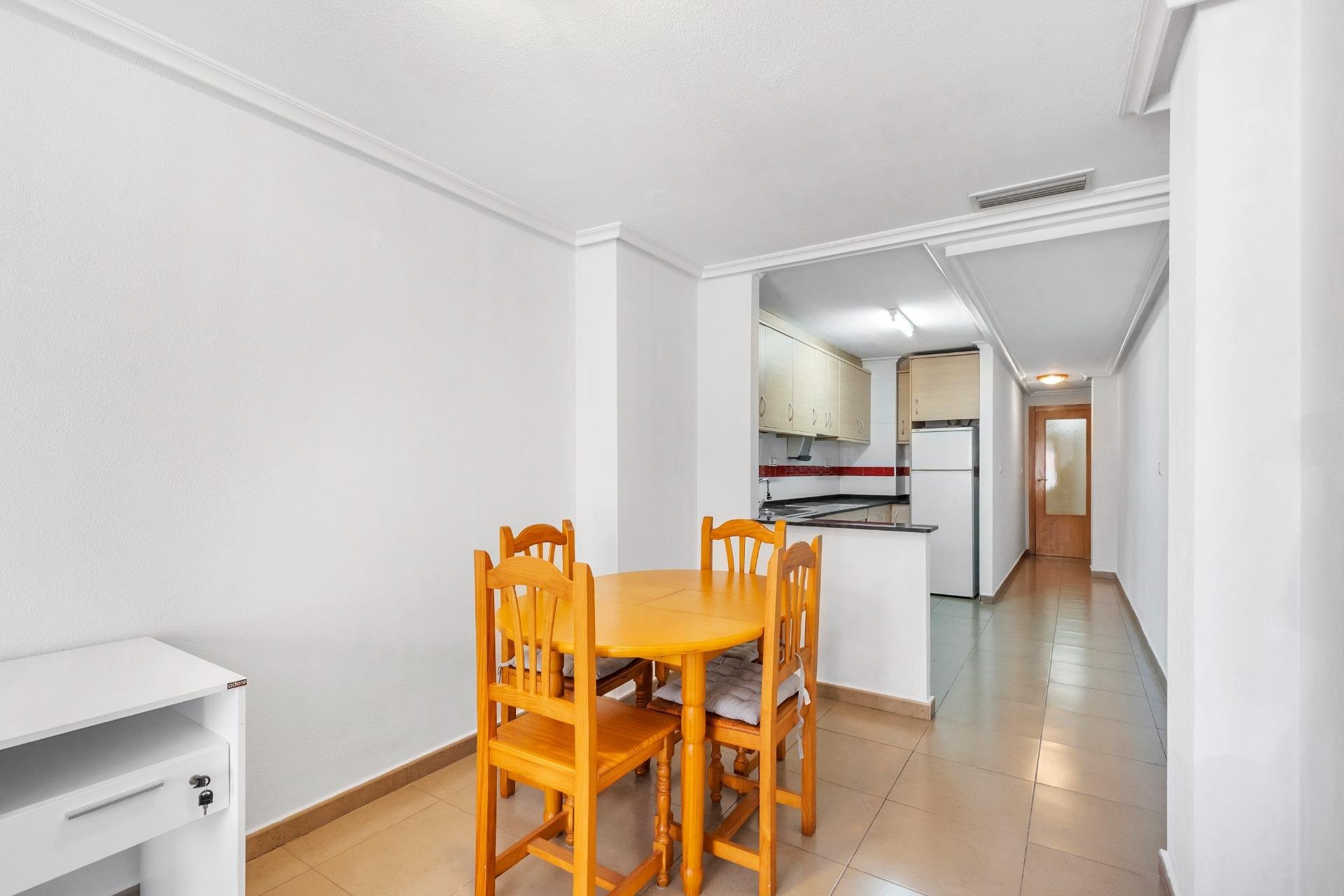 Resale - Apartment / flat -
Torrevieja