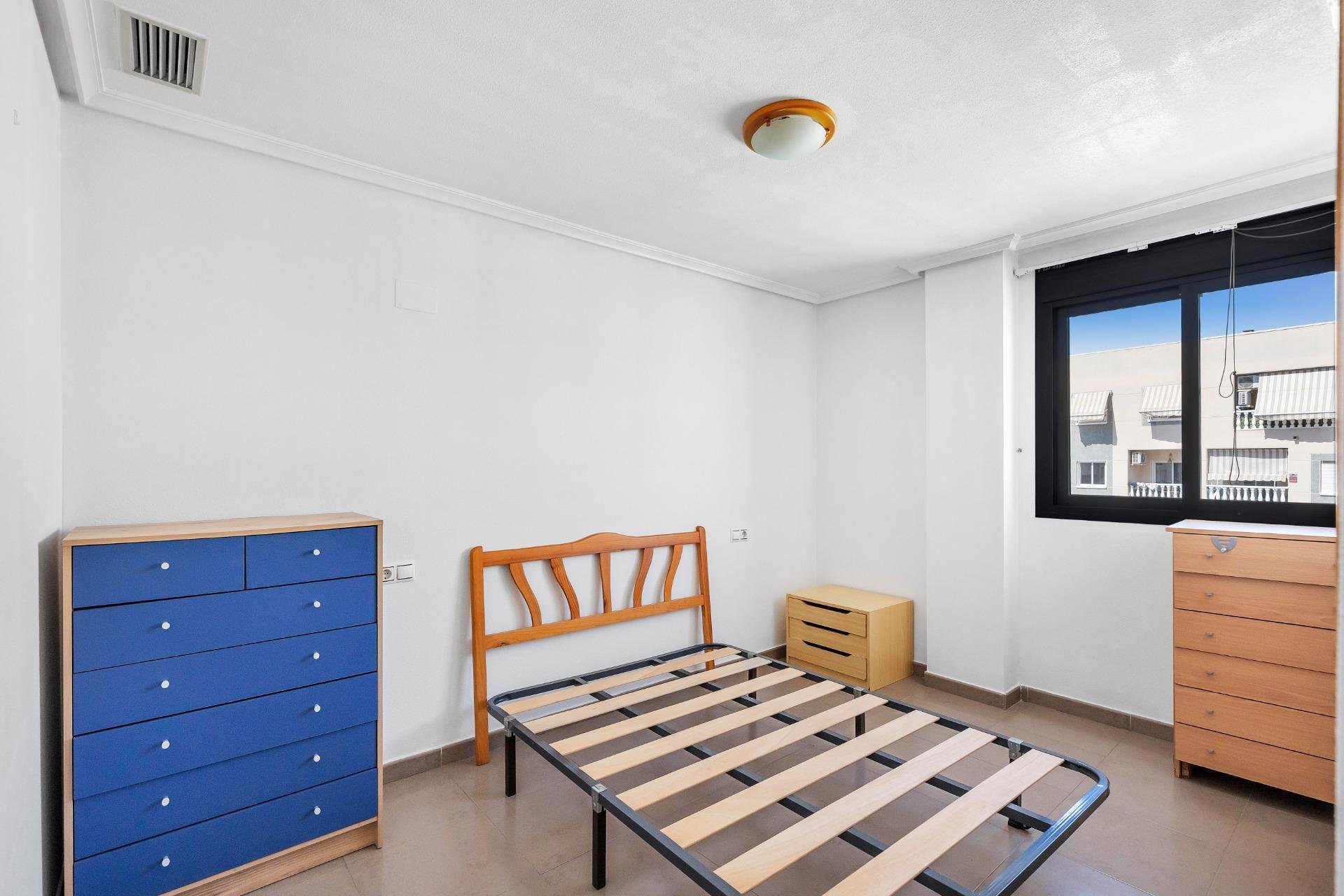 Resale - Apartment / flat -
Torrevieja