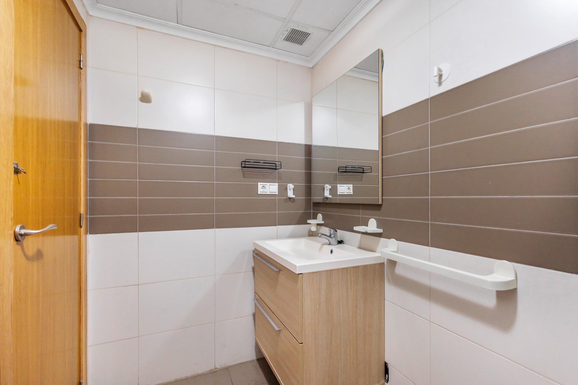 Resale - Apartment / flat -
Torrevieja