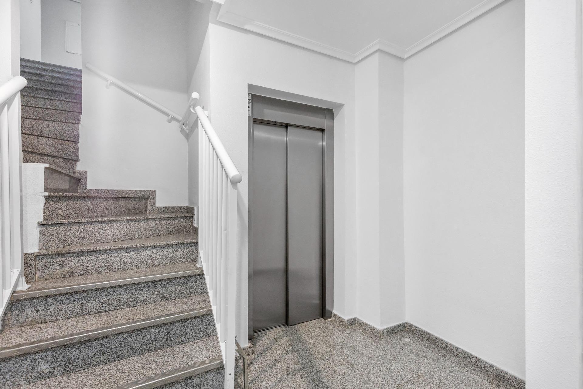 Resale - Apartment / flat -
Torrevieja