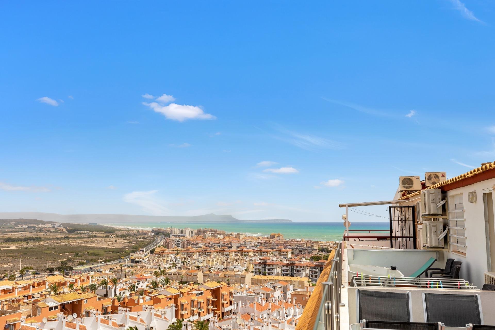 Resale - Ático Dúplex -
Torrevieja - Torre la mata