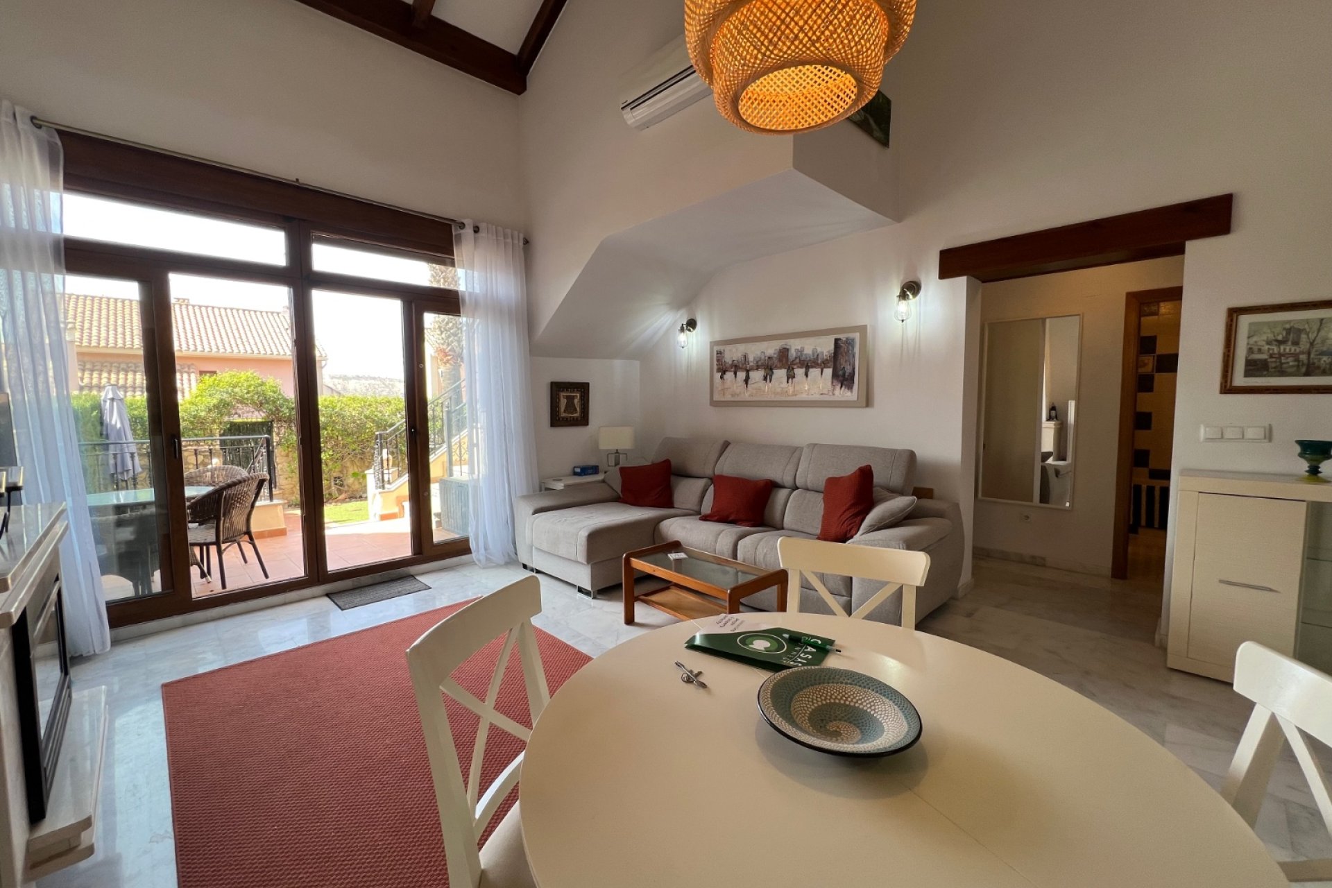 Resale - Bungalow -
Algorfa - La Finca Golf Resort