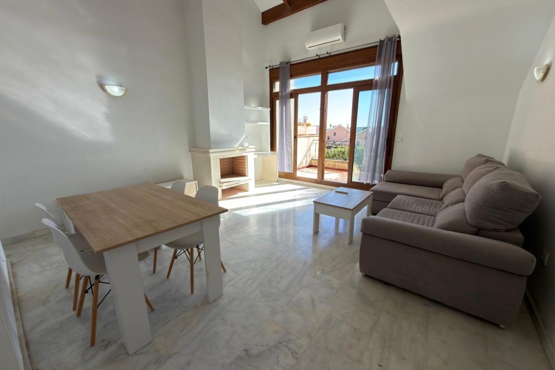 Resale - Bungalow -
Algorfa - La Finca Golf Resort