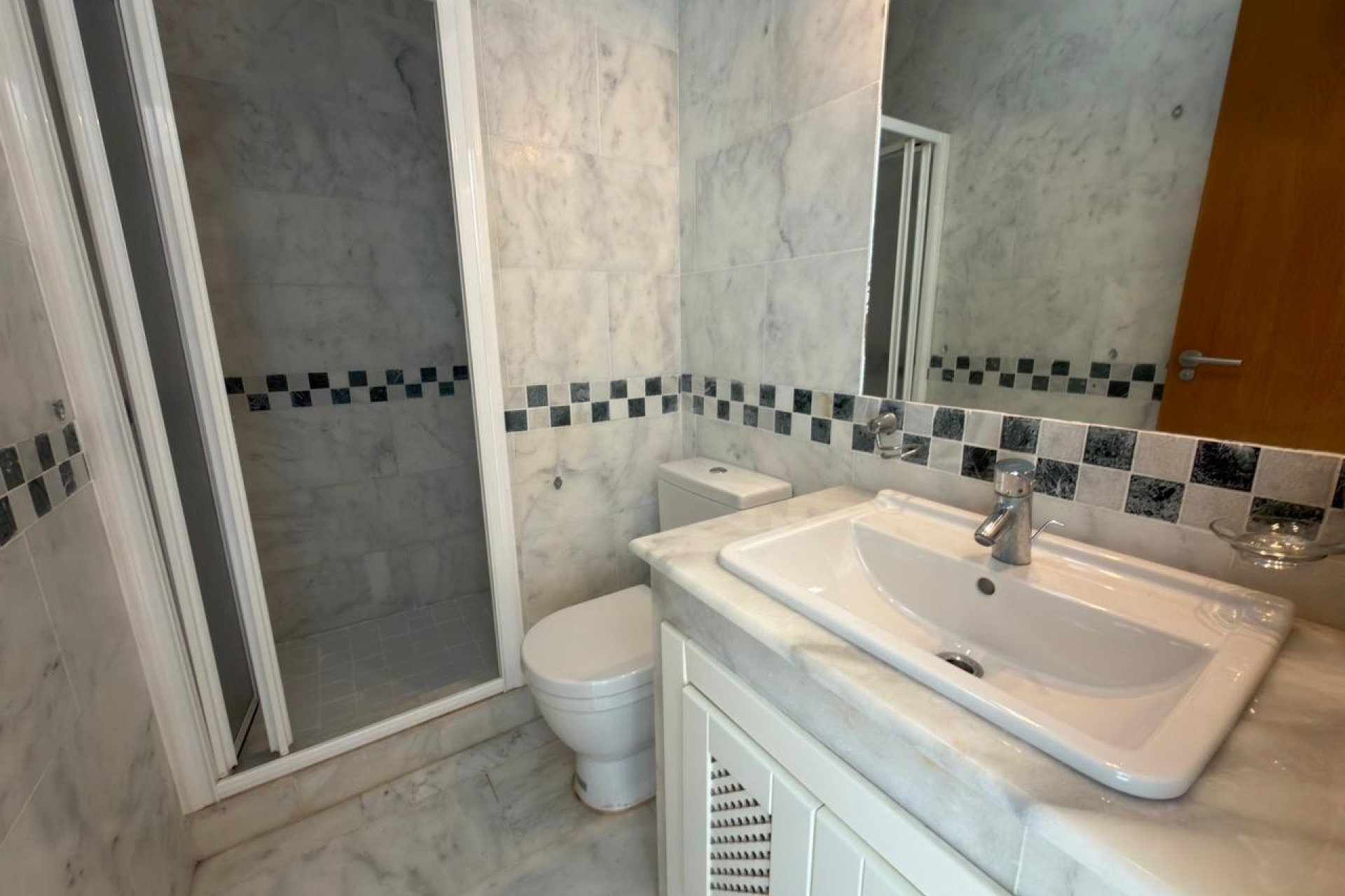 Resale - Bungalow -
Algorfa - La Finca Golf Resort