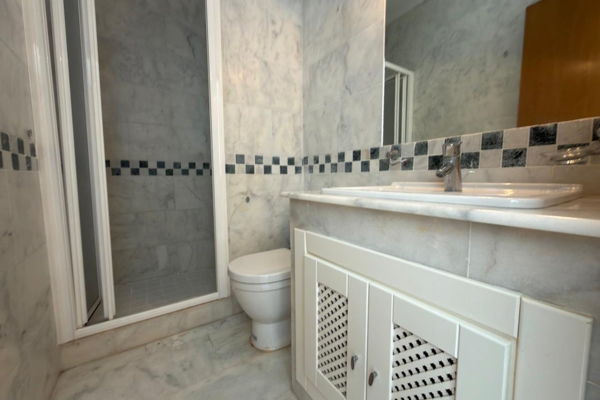 Resale - Bungalow -
Algorfa - La Finca Golf Resort