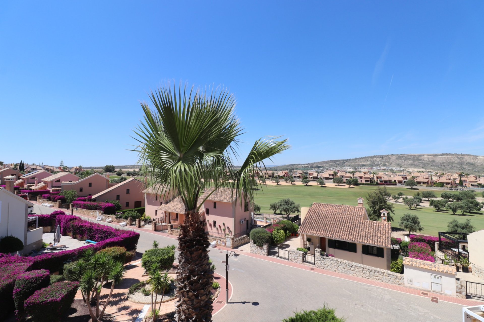 Resale - Bungalow -
Algorfa - La Finca Golf Resort