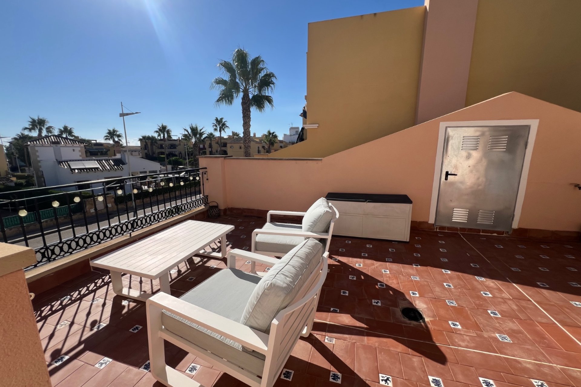 Resale - Bungalow -
Algorfa - La Finca Golf Resort