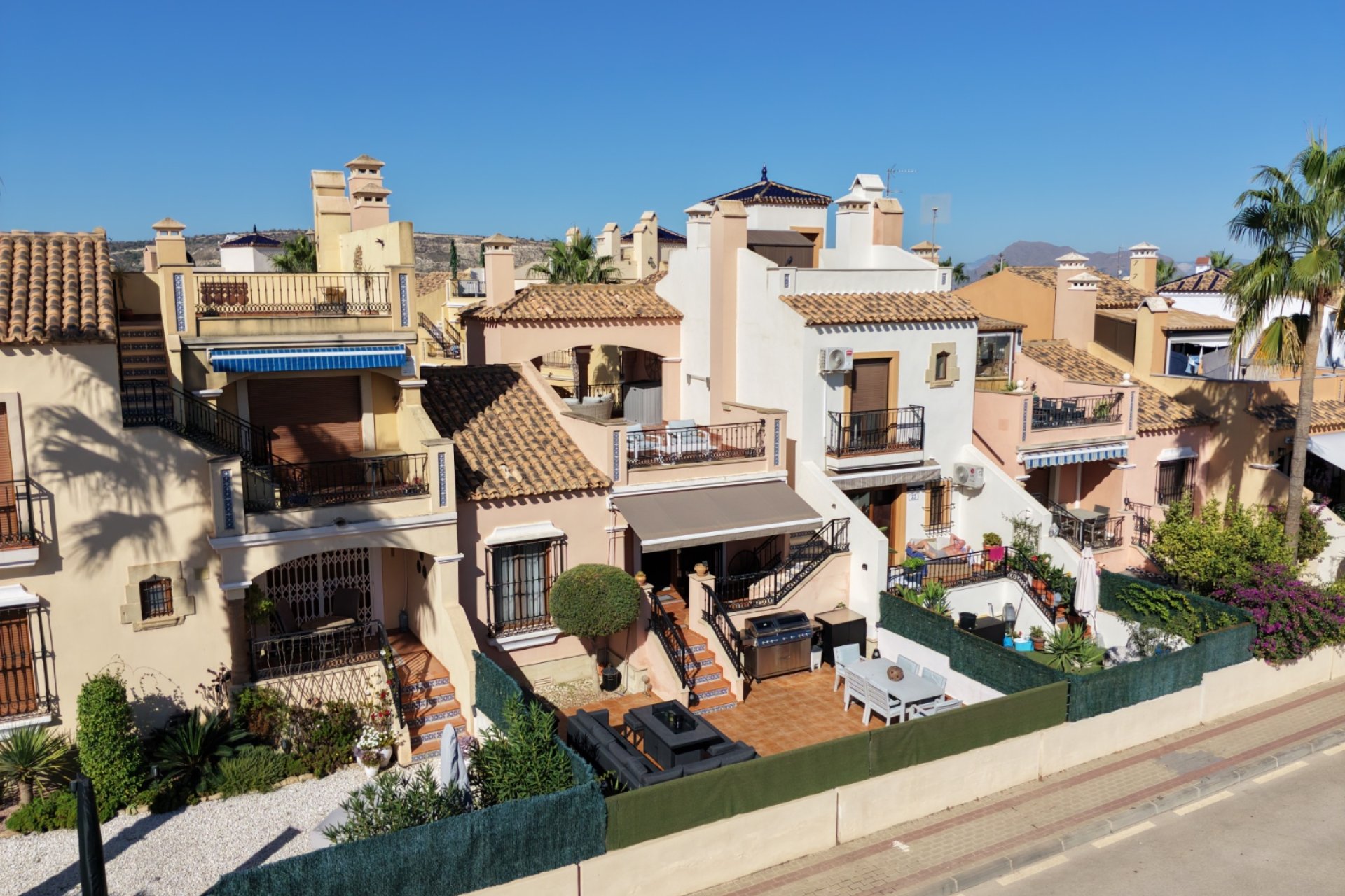 Resale - Bungalow -
Algorfa - La Finca Golf Resort