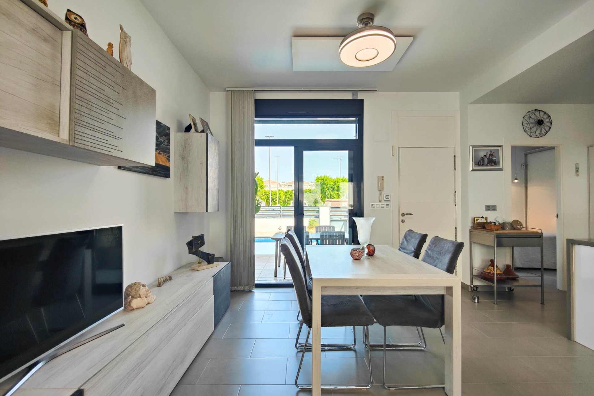Resale - Bungalow -
Formentera del Segura - Formentera - Village