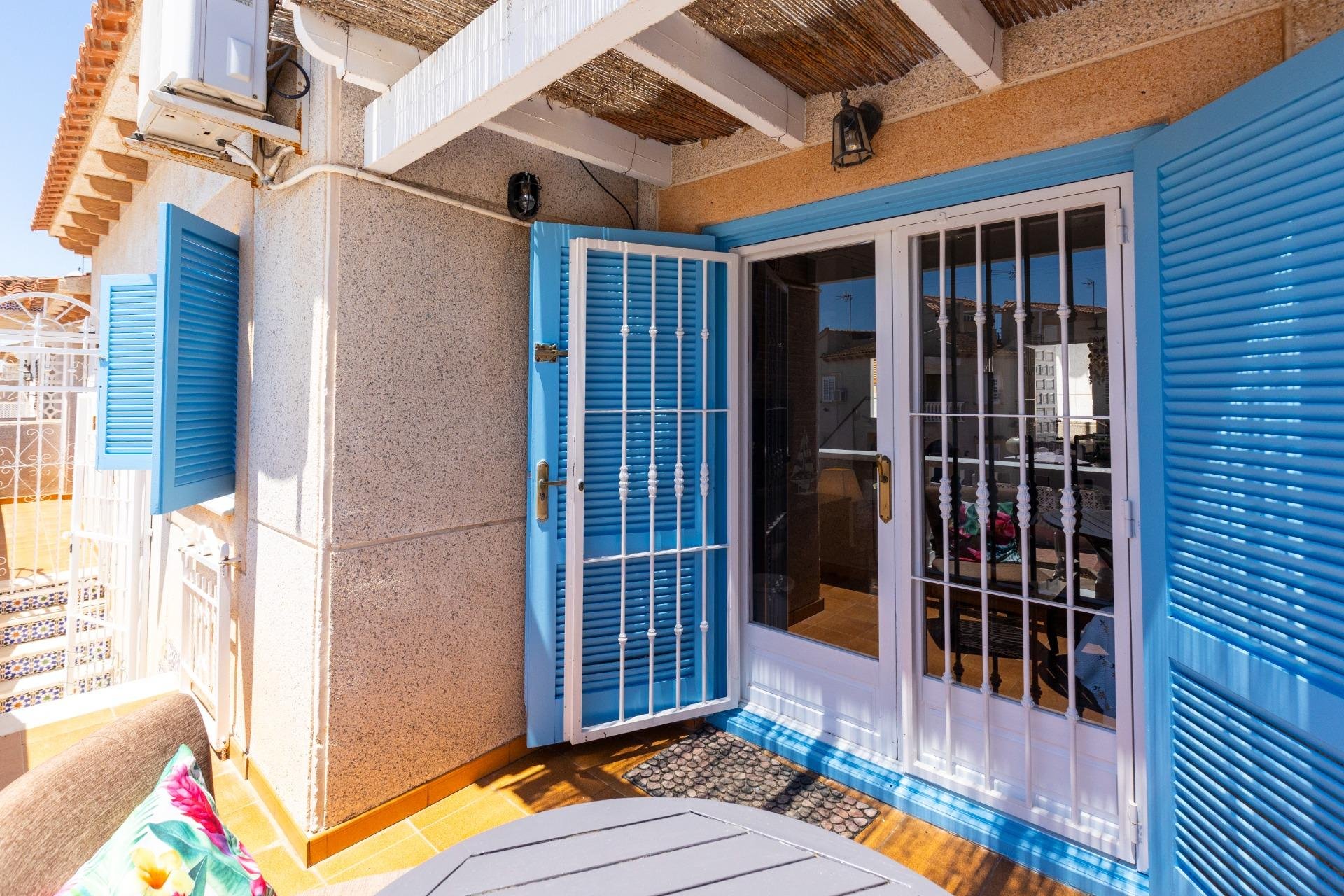 Resale - Bungalow -
Guardamar del Segura - El moncayo