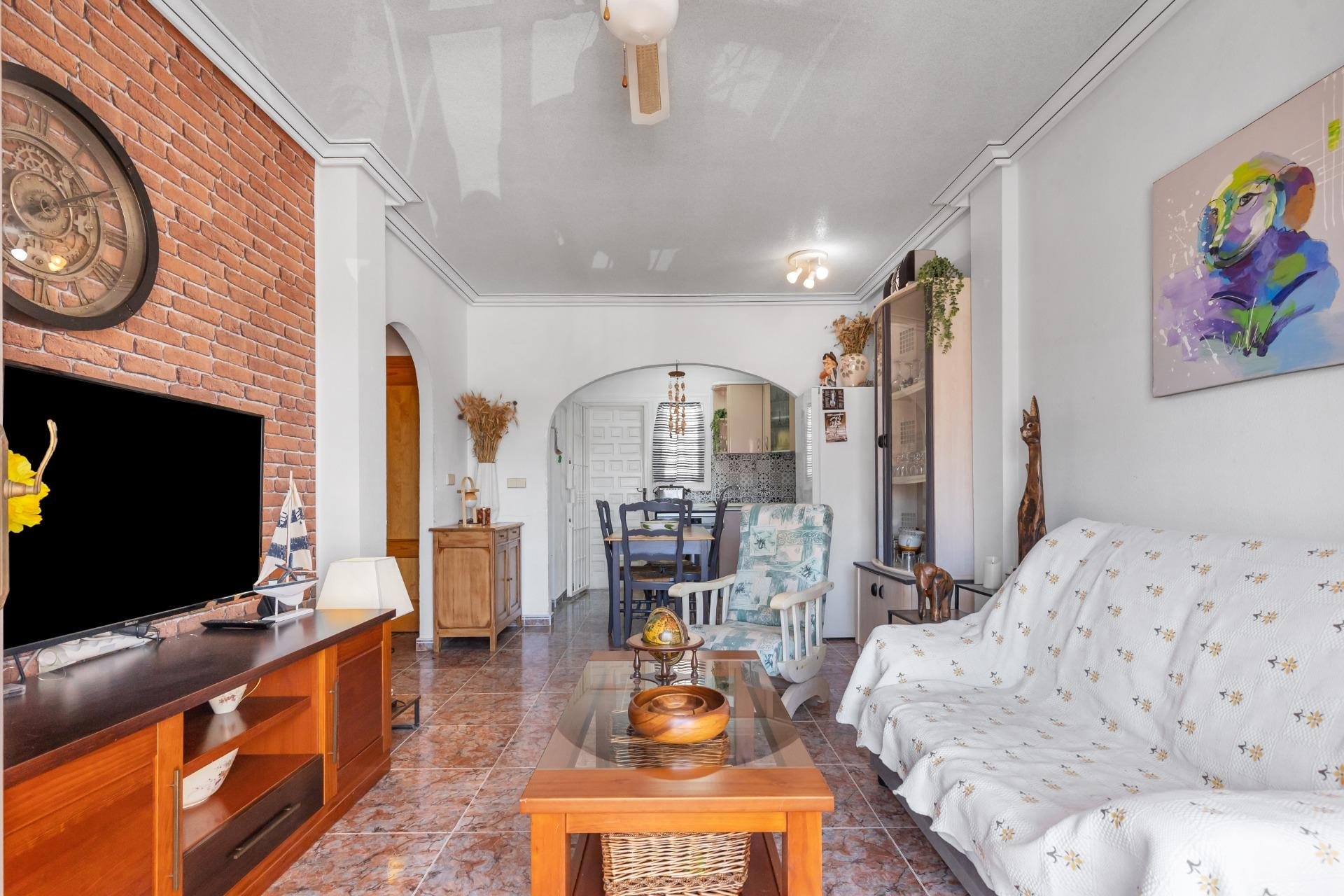 Resale - Bungalow -
Guardamar del Segura - El moncayo