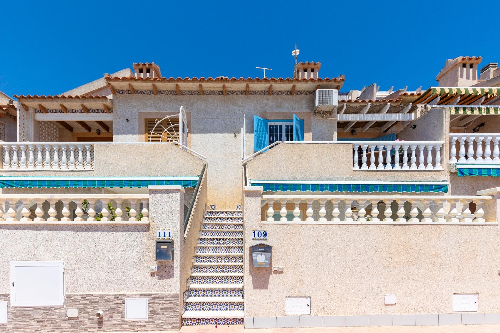 Resale - Bungalow -
Guardamar del Segura - El moncayo
