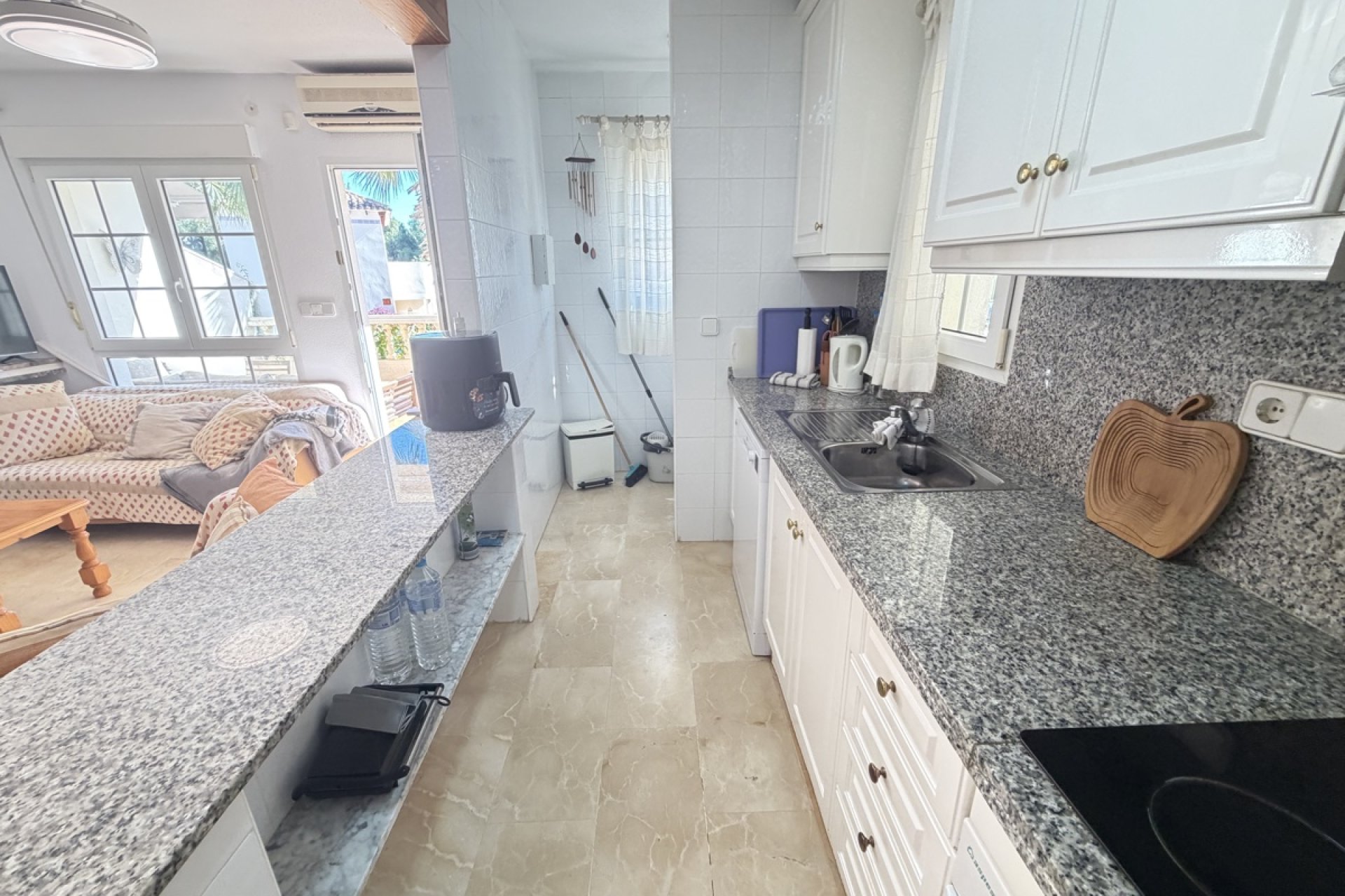 Resale - Bungalow -
Orihuela Costa - Las Ramblas