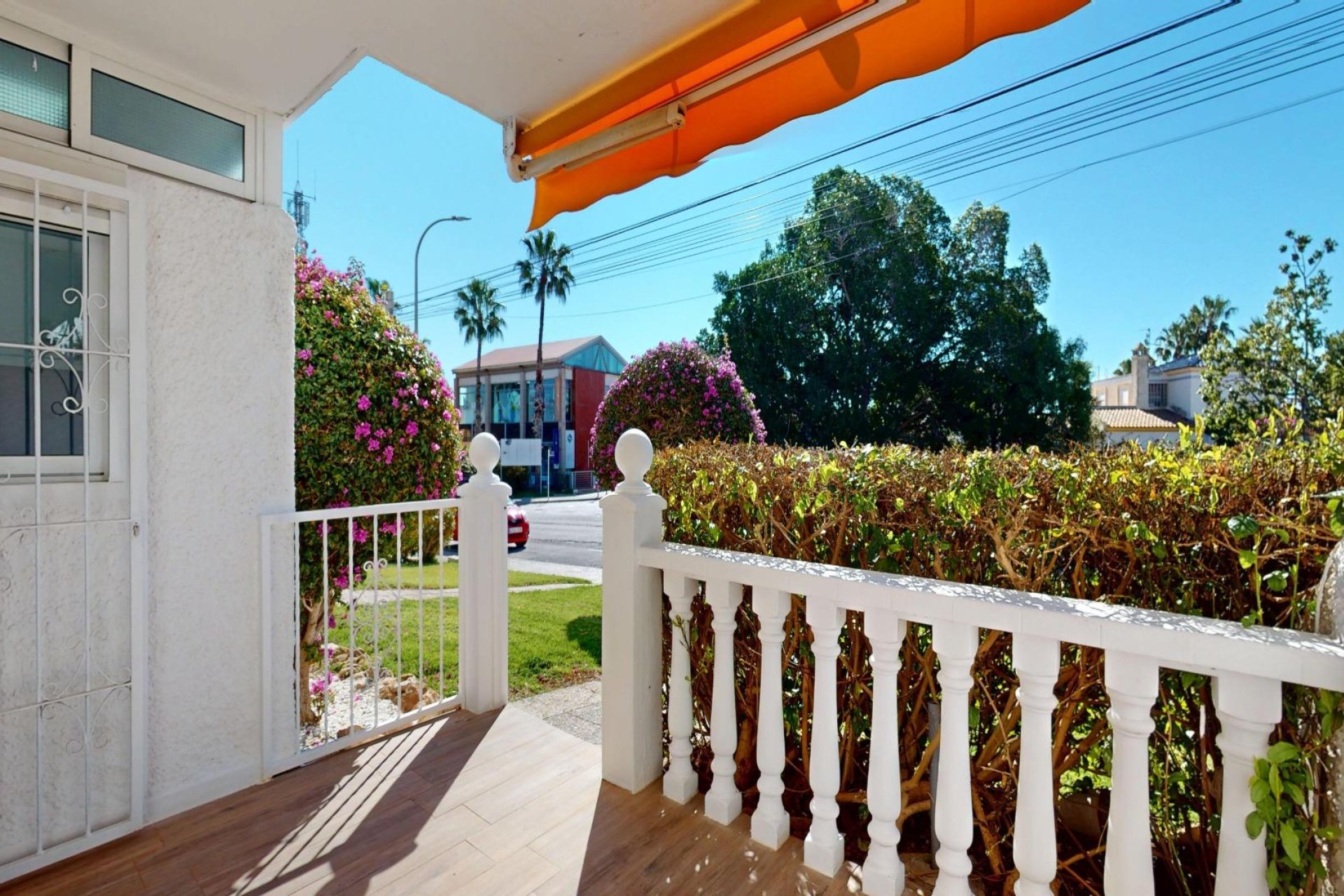 Resale - Bungalow -
Orihuela Costa - Villamartín-Las Filipinas