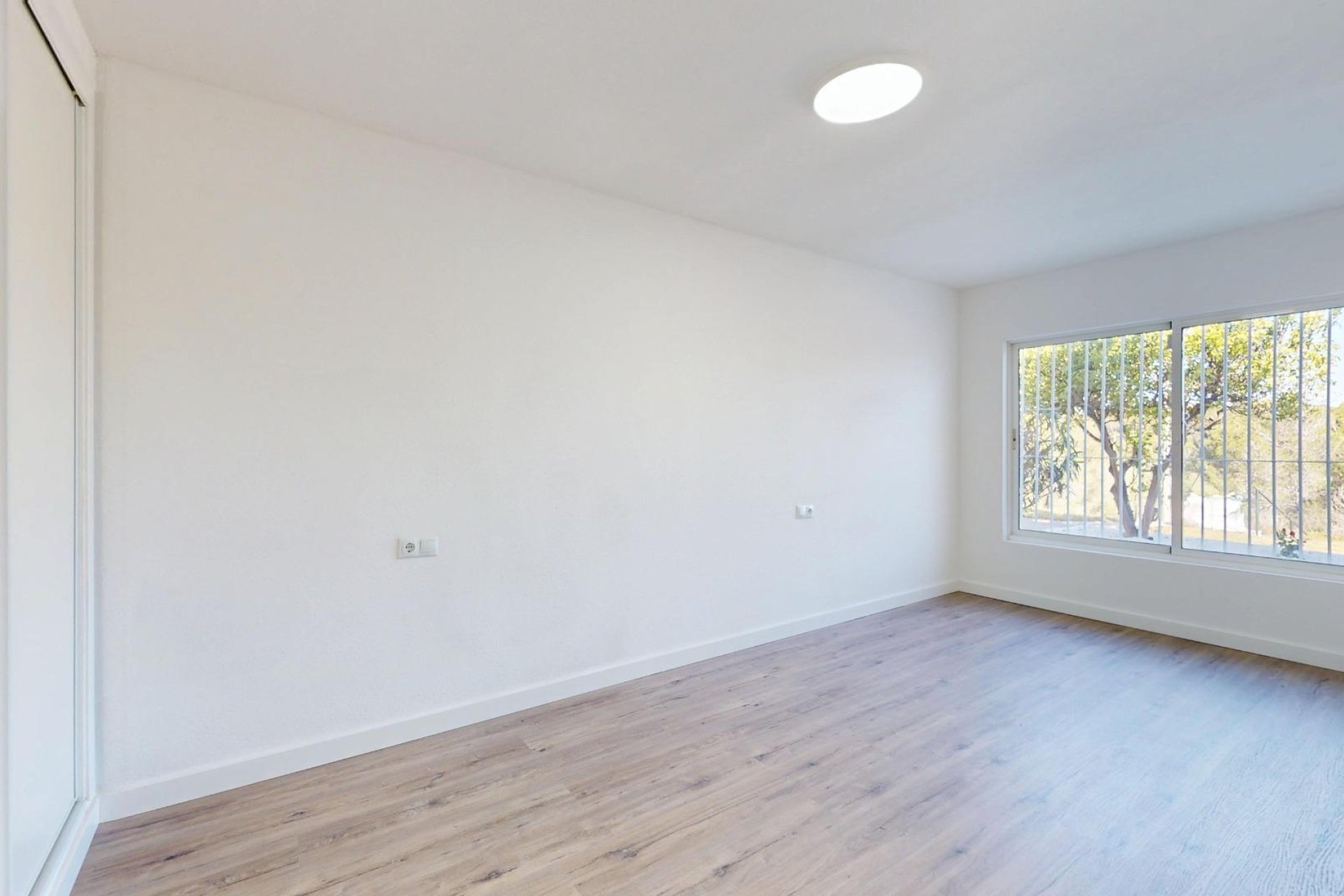 Resale - Bungalow -
Orihuela Costa - Villamartín-Las Filipinas