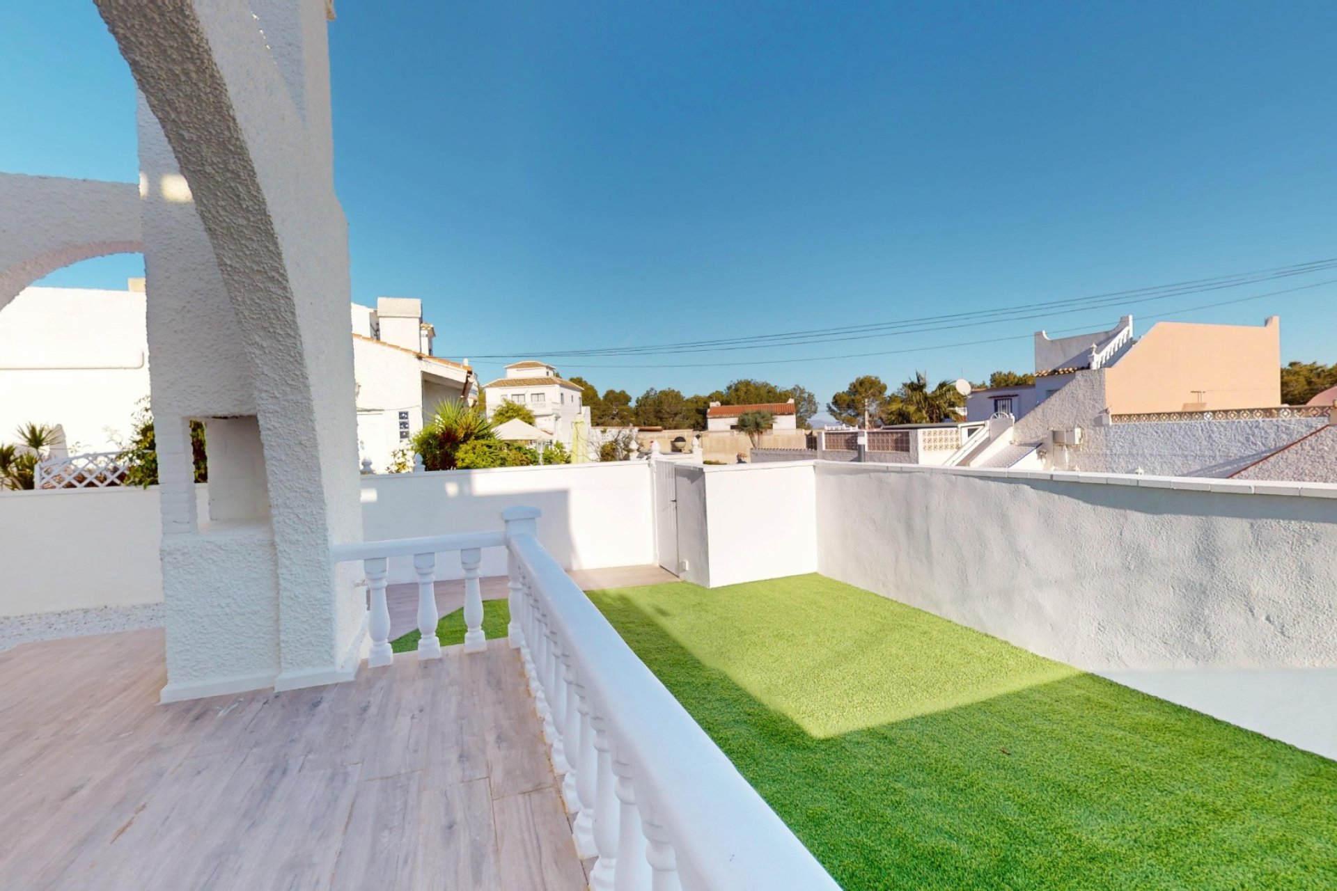 Resale - Bungalow -
Orihuela Costa - Villamartin