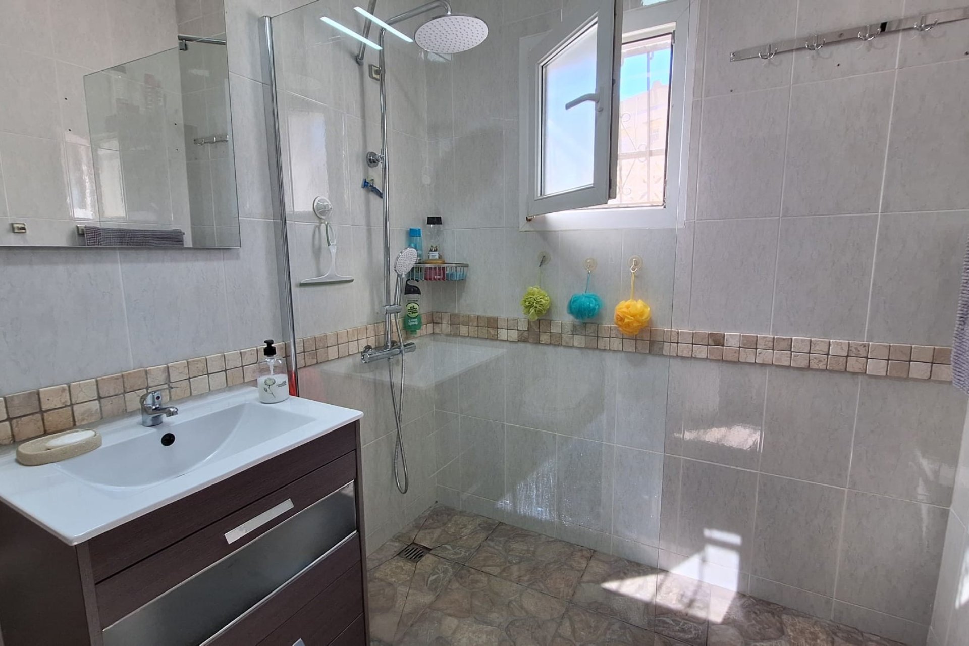 Resale - Bungalow -
Orihuela Costa - Villamartin