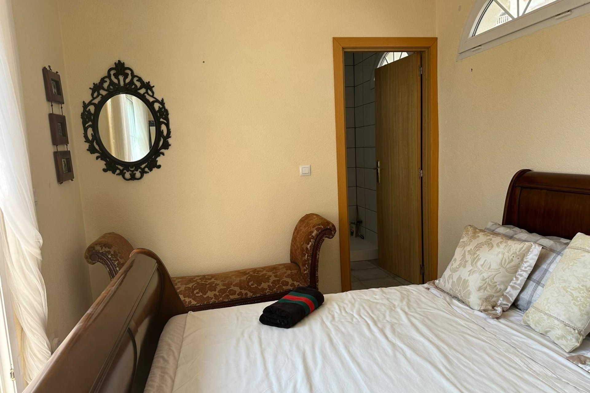 Resale - Bungalow -
Orihuela Costa