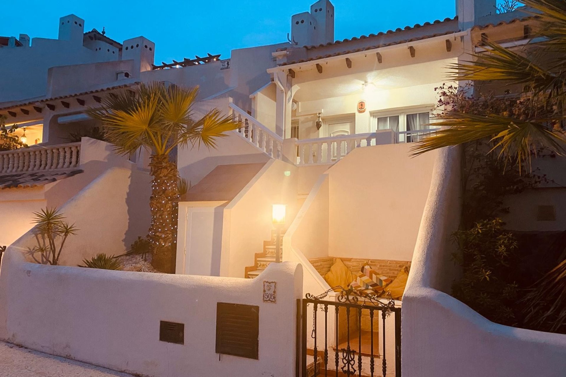 Resale - Bungalow -
Orihuela Costa