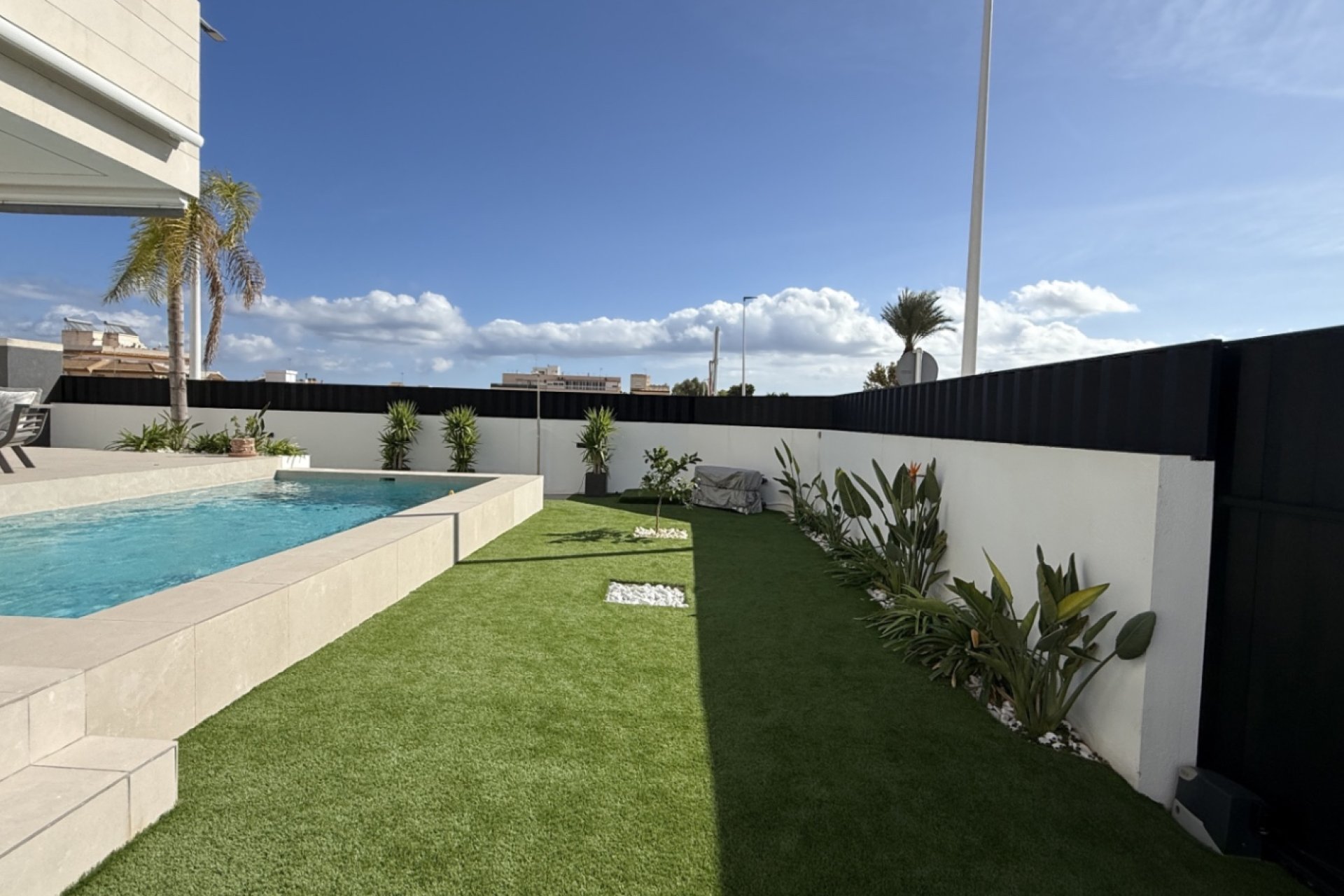 Resale - Bungalow -
Pilar de la Horadada - Costa Blanca Sur