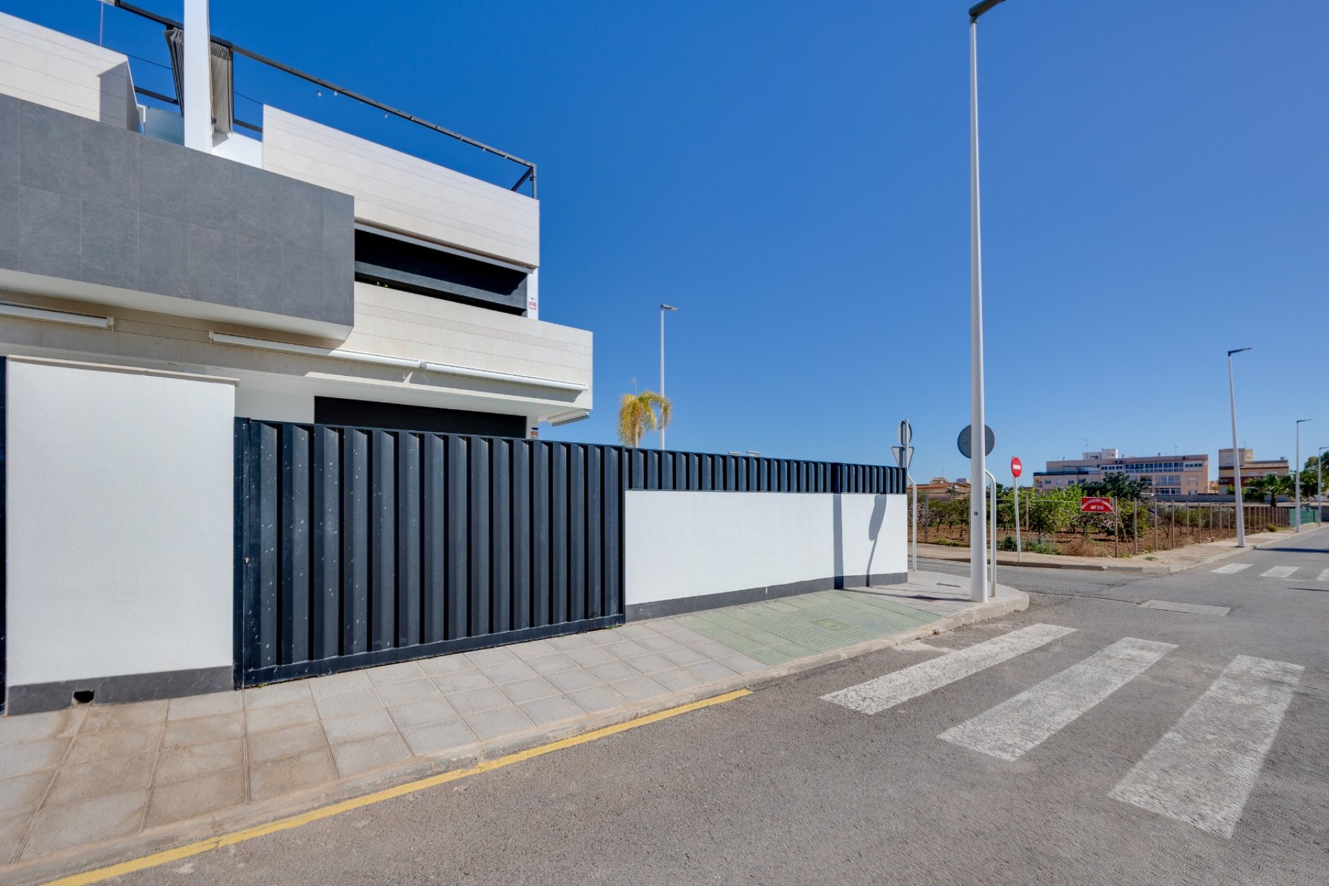 Resale - Bungalow -
Pilar de la Horadada - Costa Blanca Sur