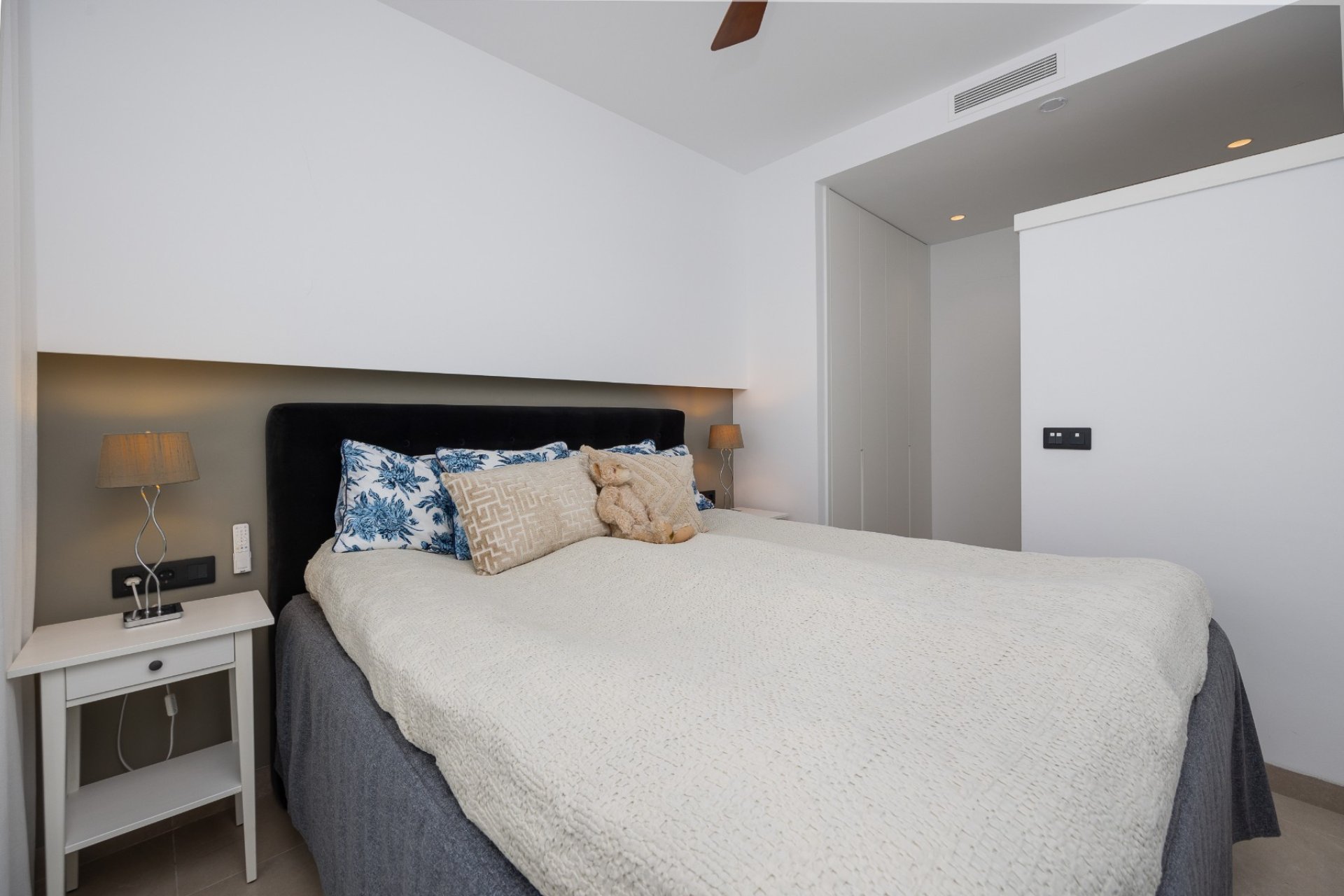 Resale - Bungalow -
Pilar de la Horadada - Costa Blanca Sur