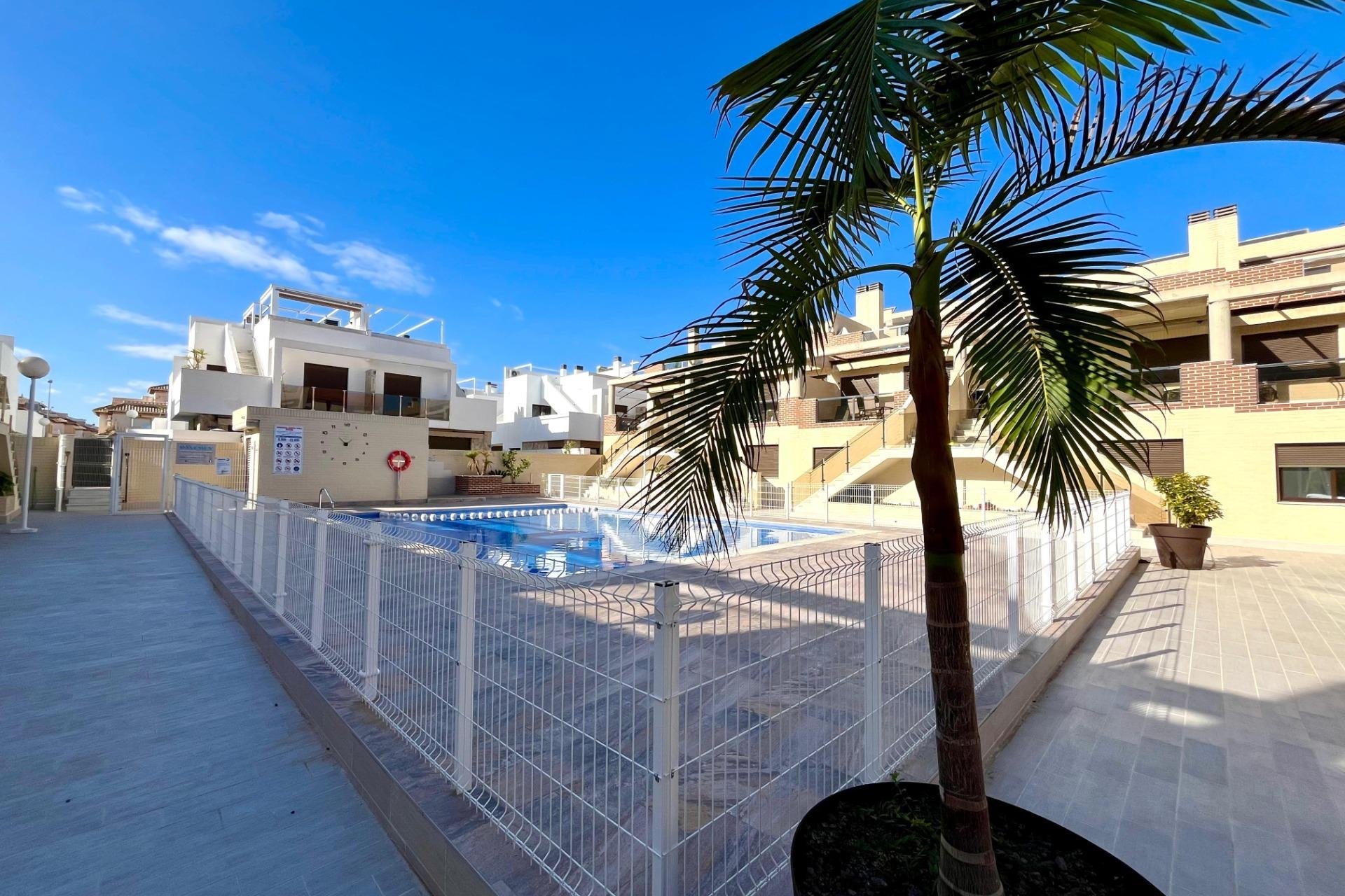 Resale - Bungalow Planta Alta -
Orihuela Costa - Lomas de Cabo Roig