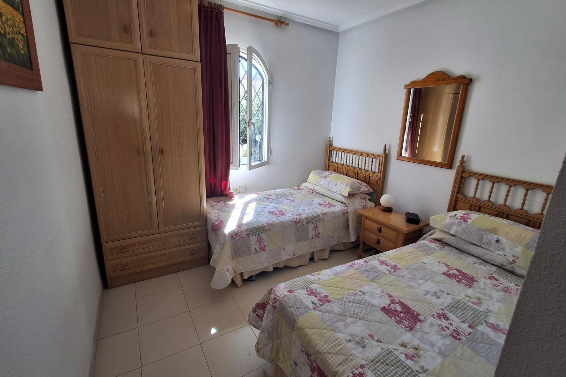 Resale - Bungalow Planta Alta -
Torrevieja - Carrefour