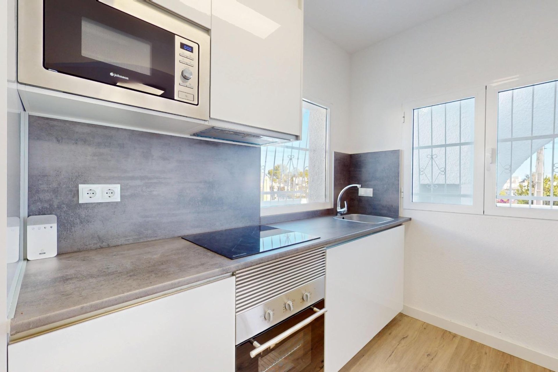 Resale - Bungalow -
San Miguel de Salinas - BLUE LAGOON