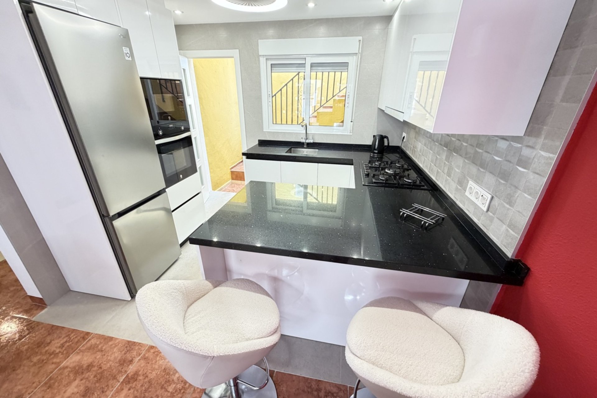 Resale - Bungalow -
San Miguel de Salinas - San Miguel - Town