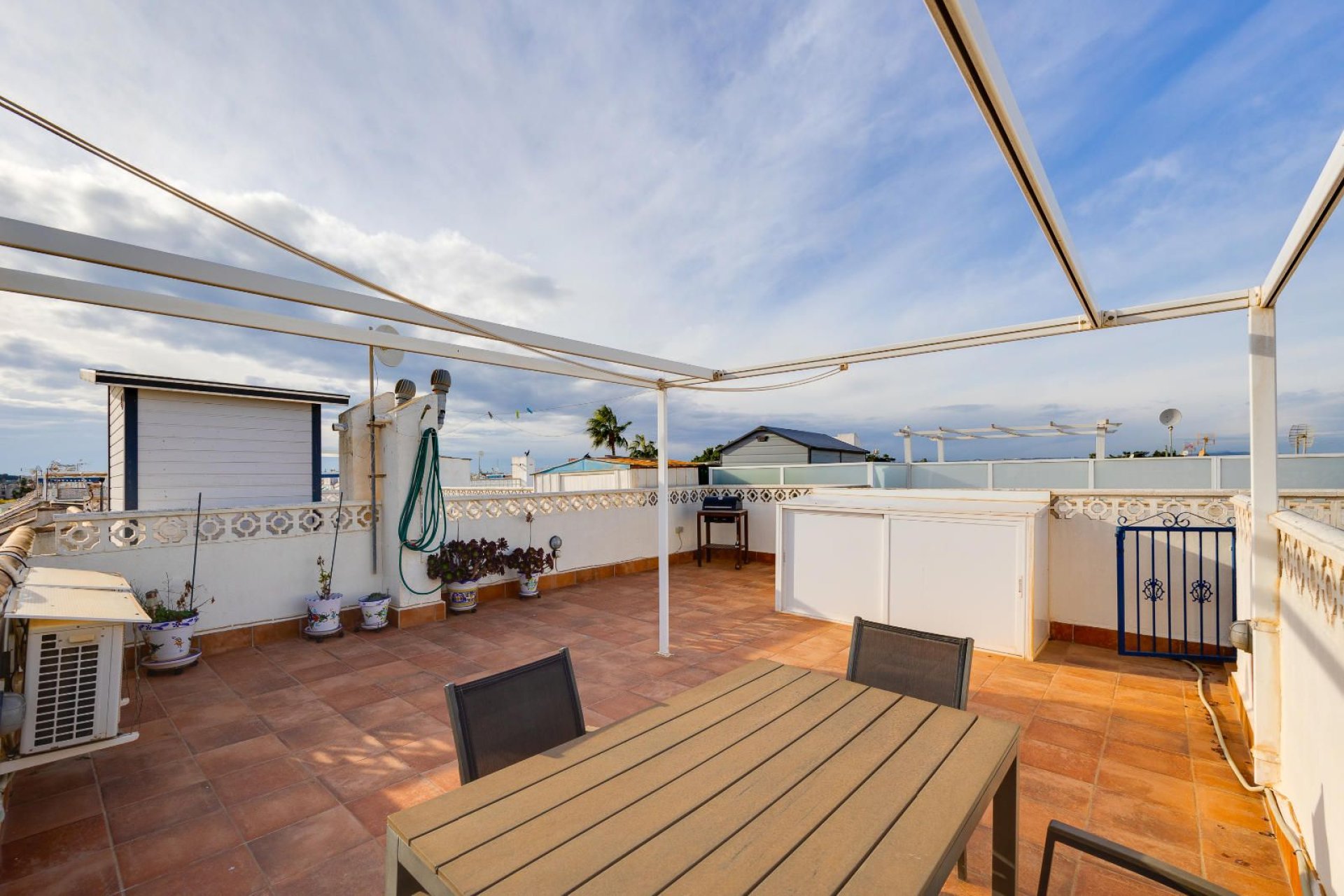 Resale - Bungalow -
Torrevieja - Carrefour