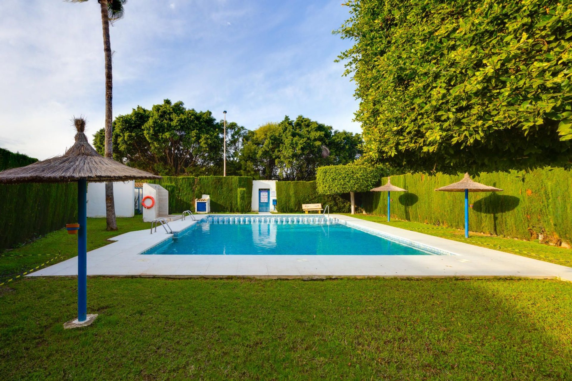 Resale - Bungalow -
Torrevieja - Carrefour