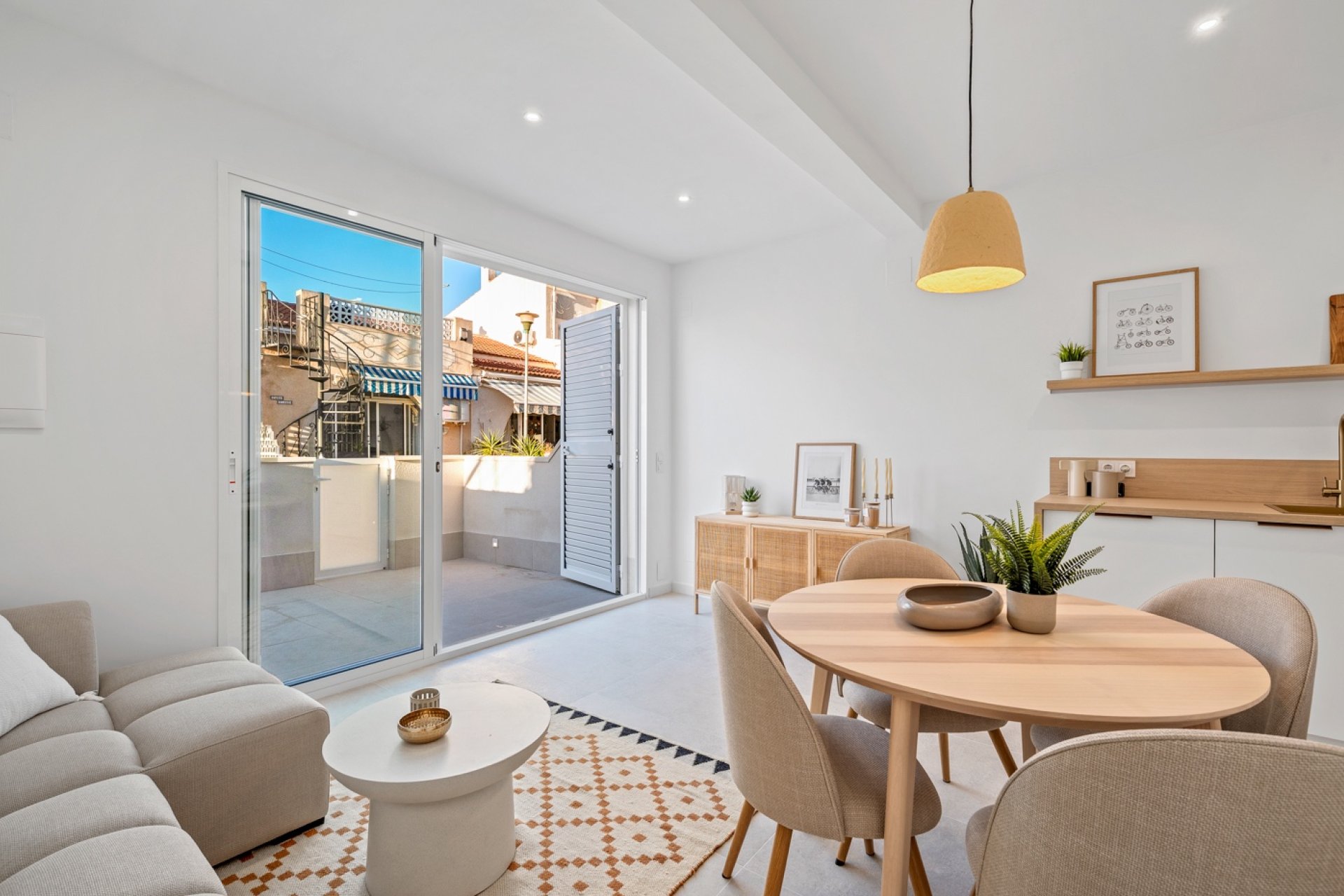 Resale - Bungalow -
Torrevieja - El Chaparral