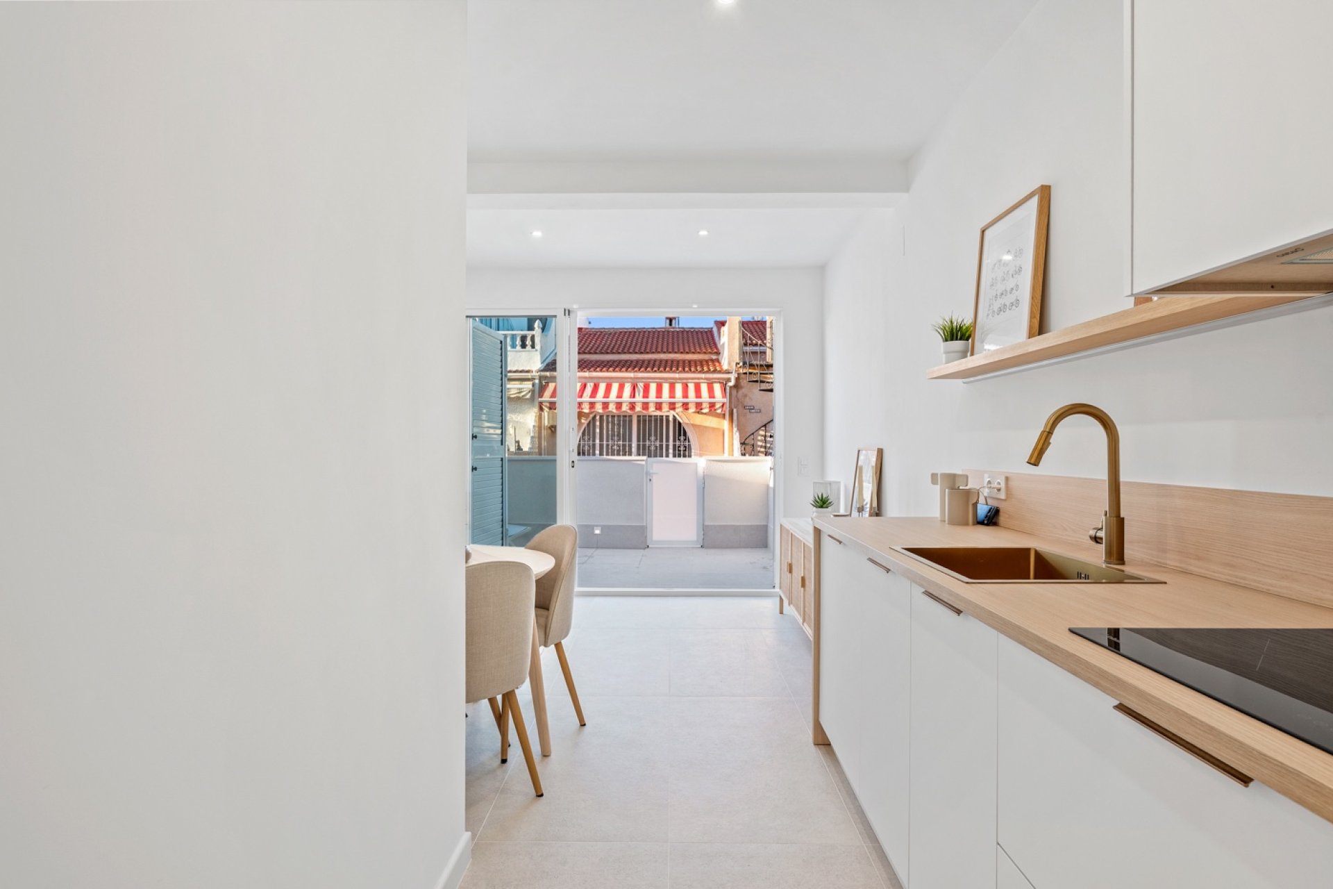 Resale - Bungalow -
Torrevieja - El Chaparral