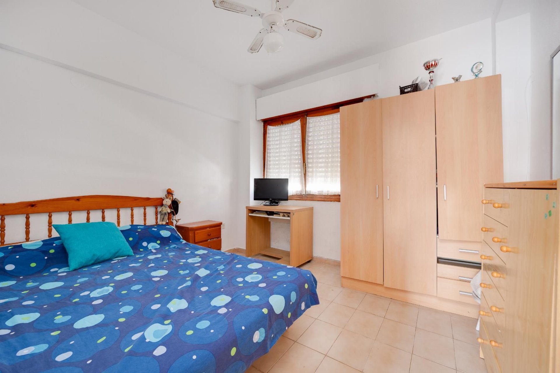 Resale - Bungalow -
Torrevieja - La Veleta