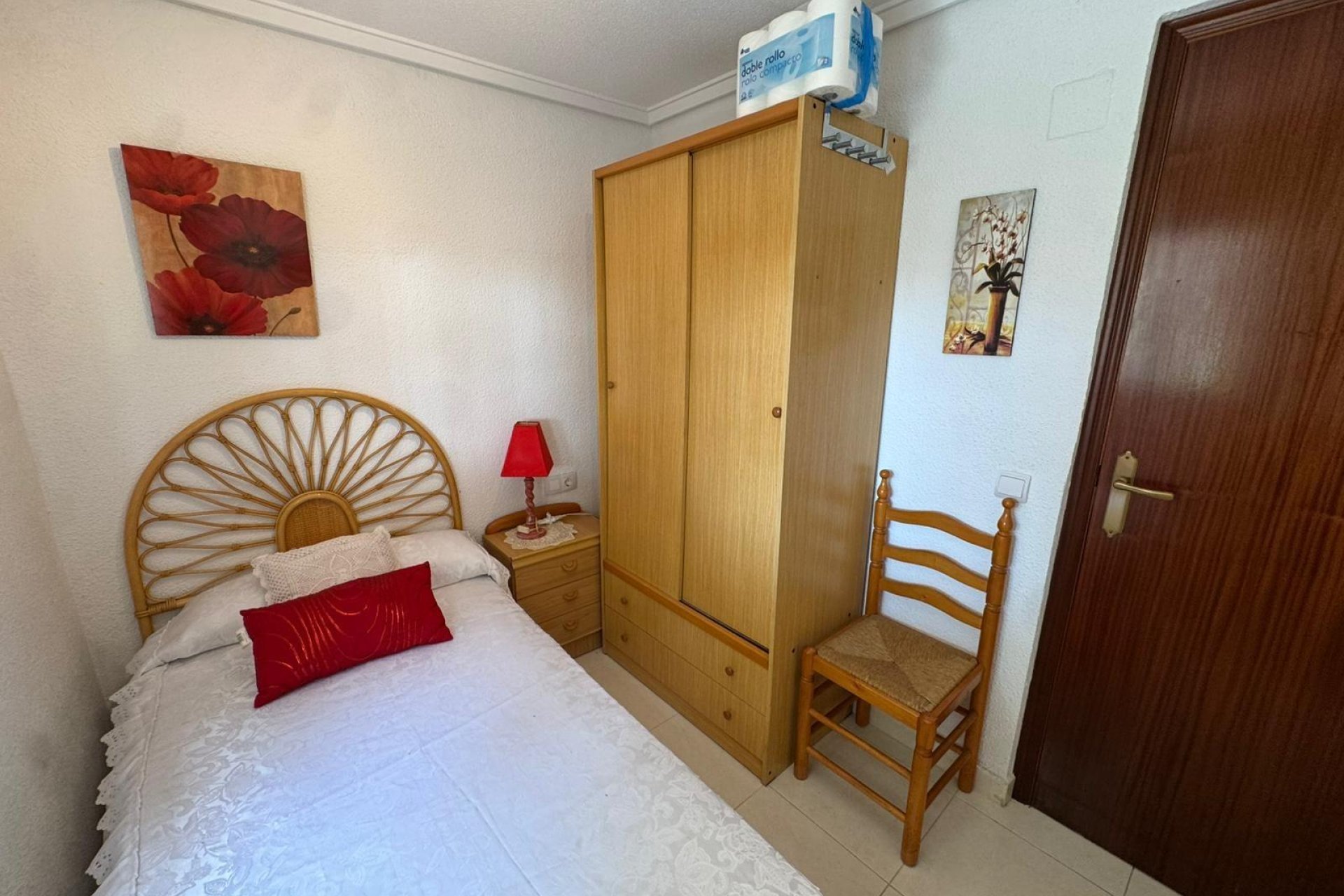 Resale - Bungalow -
Torrevieja - Playa de los Naufragos
