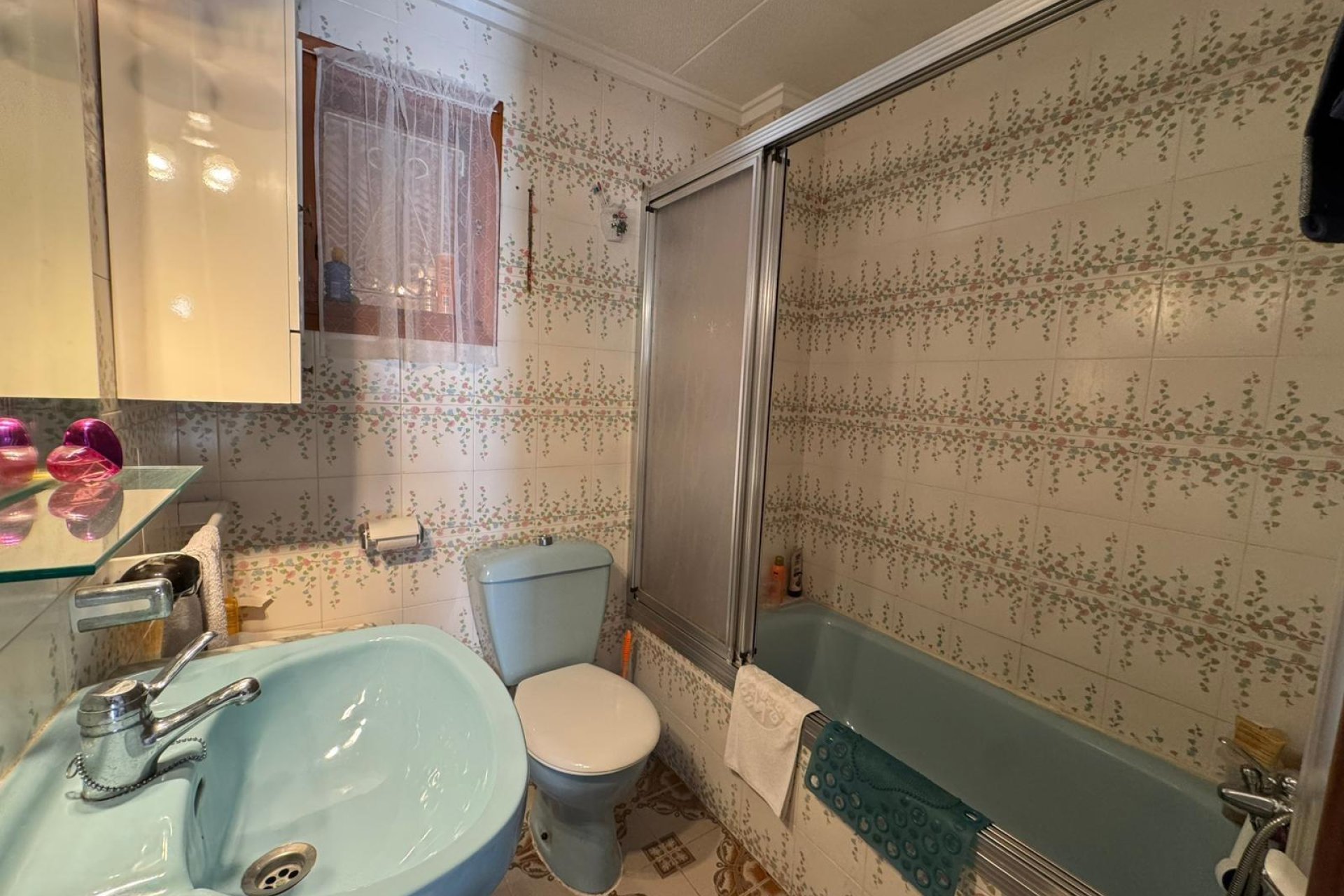 Resale - Bungalow -
Torrevieja - Playa de los Naufragos