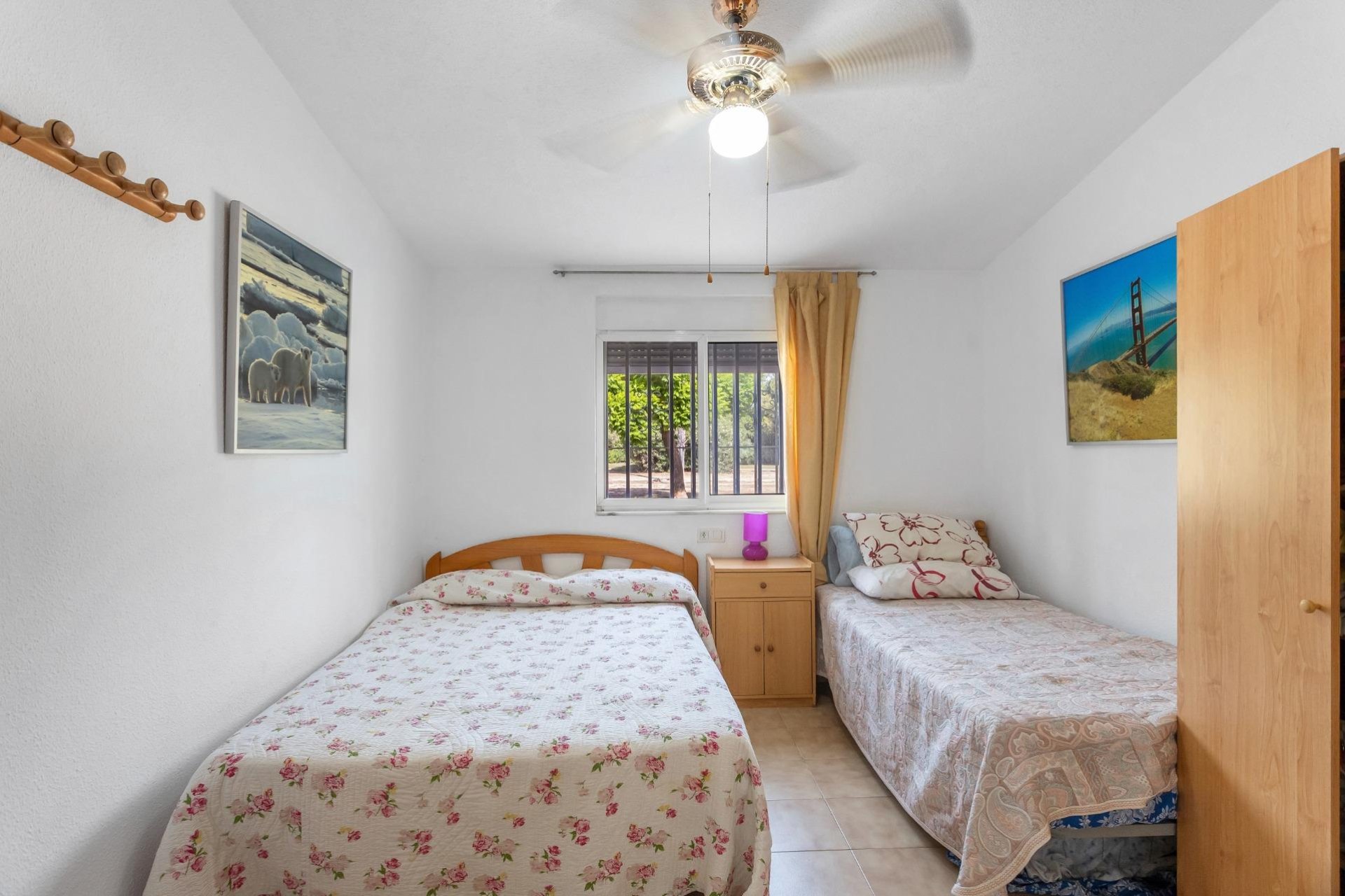 Resale - Bungalow -
Torrevieja - Playa de los Naufragos