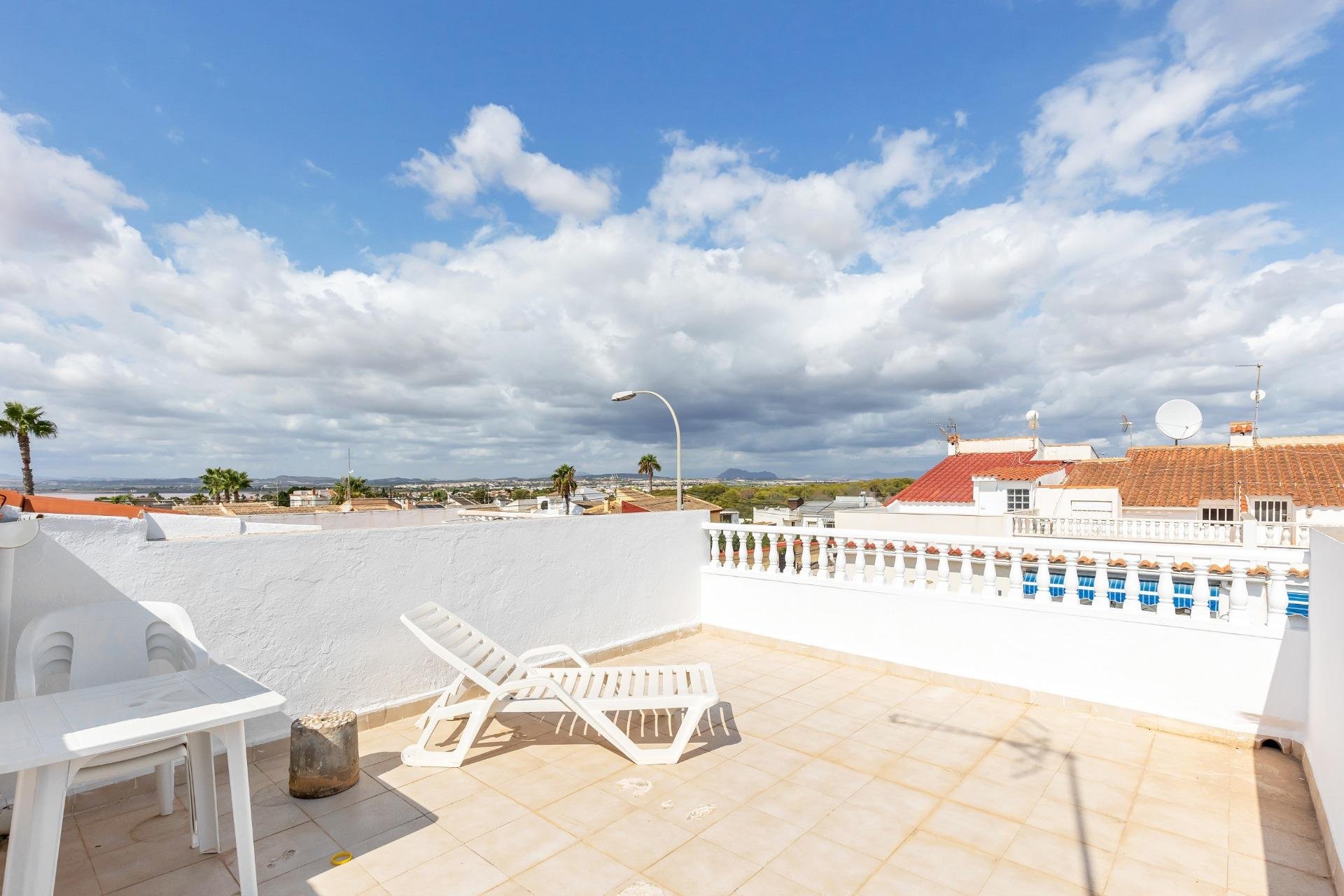 Resale - Bungalow -
Torrevieja - San luis