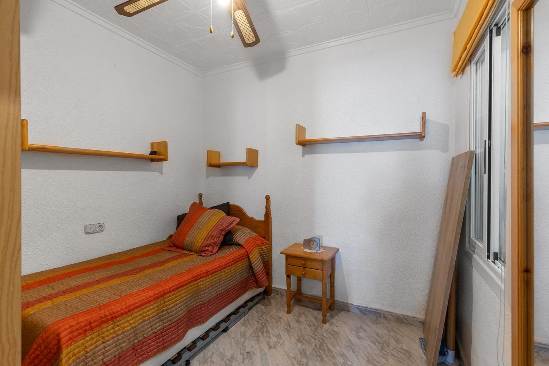 Resale - Bungalow -
Torrevieja - Torretas  - La Siesta - El Limonar