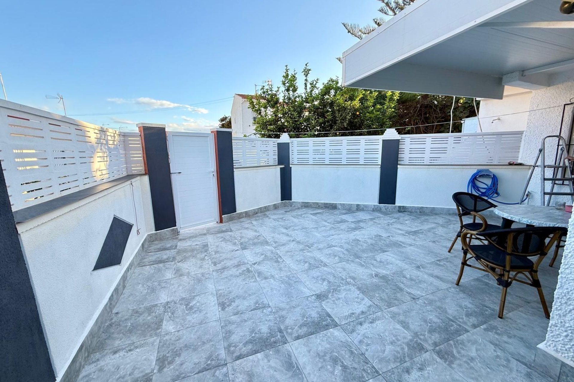 Resale - Bungalow -
Torrevieja - Torretas  - La Siesta - El Limonar