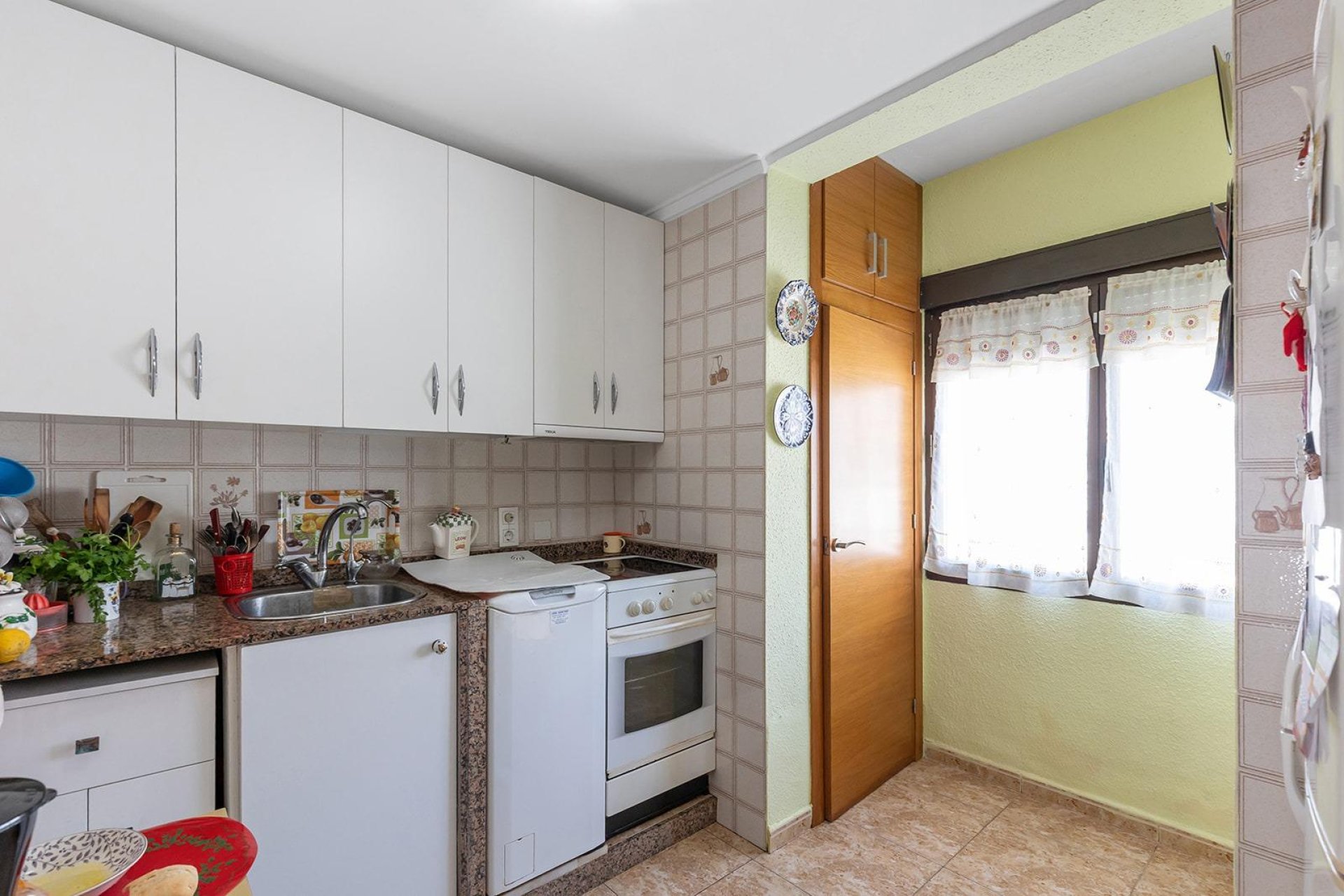 Resale - Bungalow -
Torrevieja - Torretas  - La Siesta - El Limonar