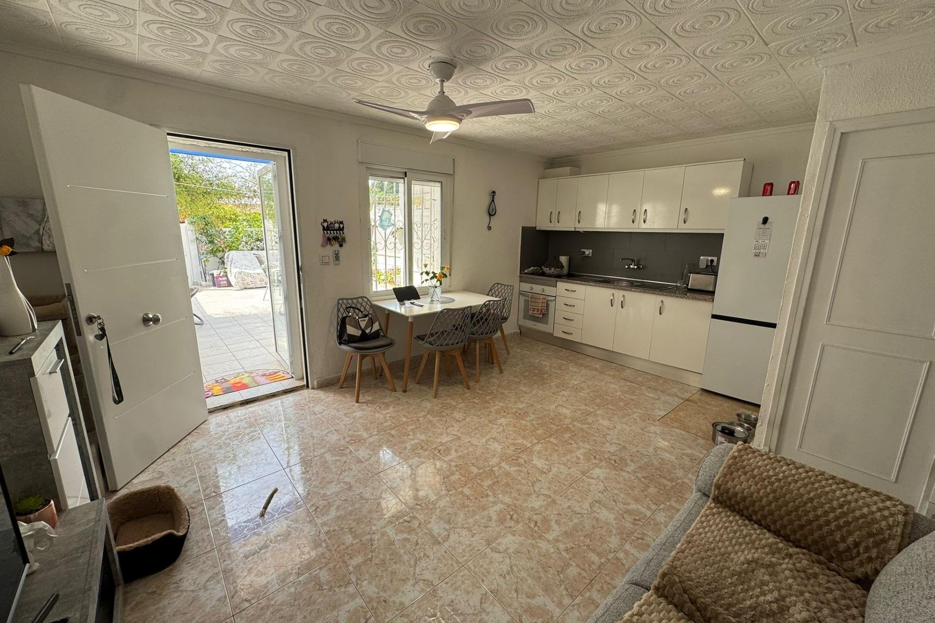 Resale - Bungalow -
Torrevieja - Torretas  - La Siesta - El Limonar