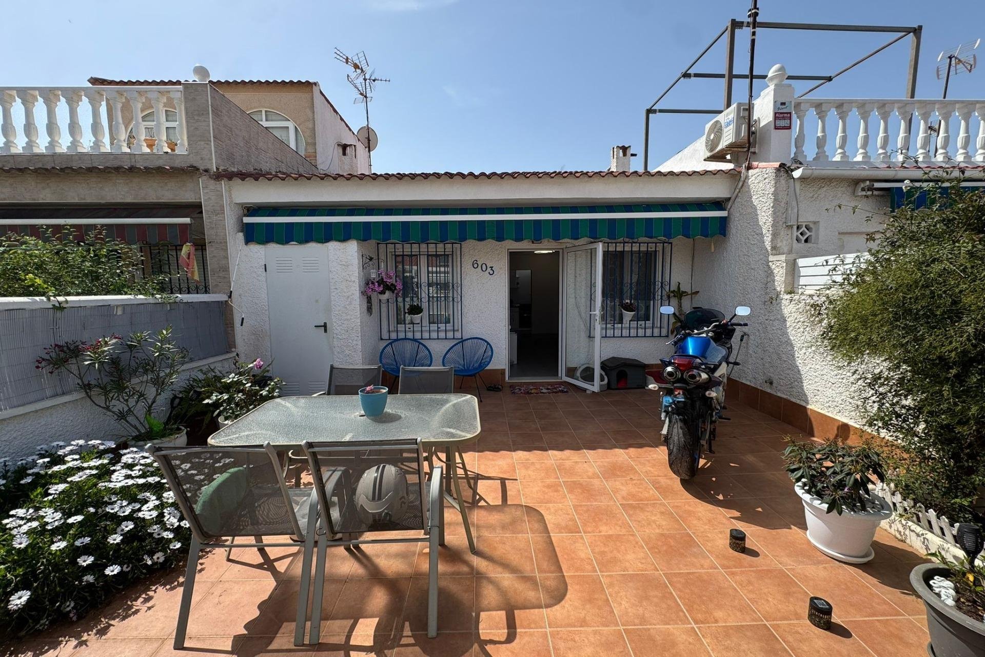 Resale - Bungalow -
Torrevieja - Torretas  - La Siesta - El Limonar