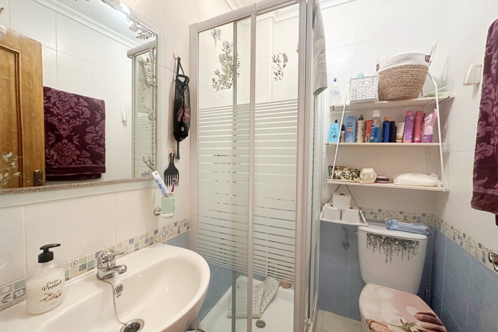 Resale - Bungalow -
Torrevieja