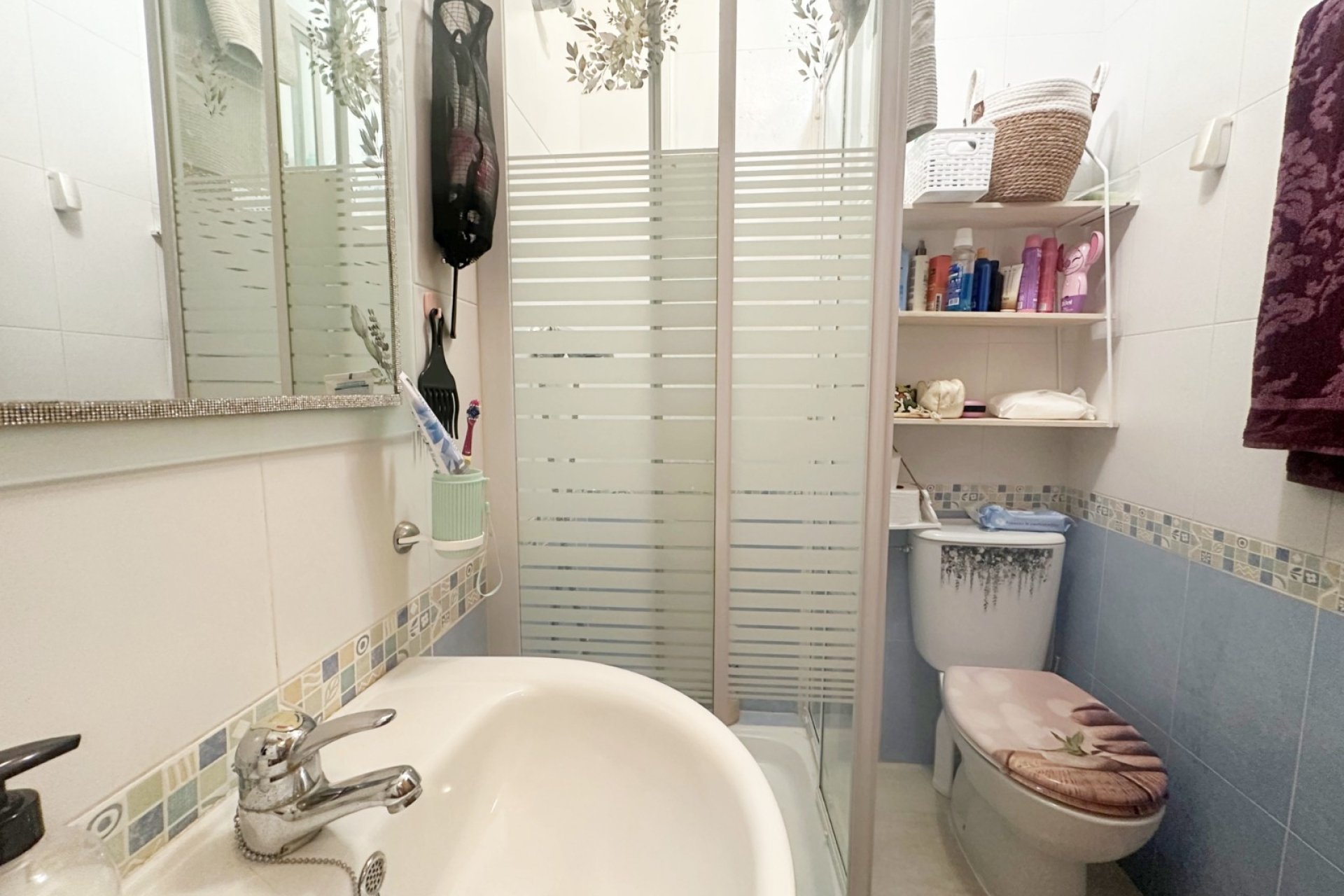 Resale - Bungalow -
Torrevieja