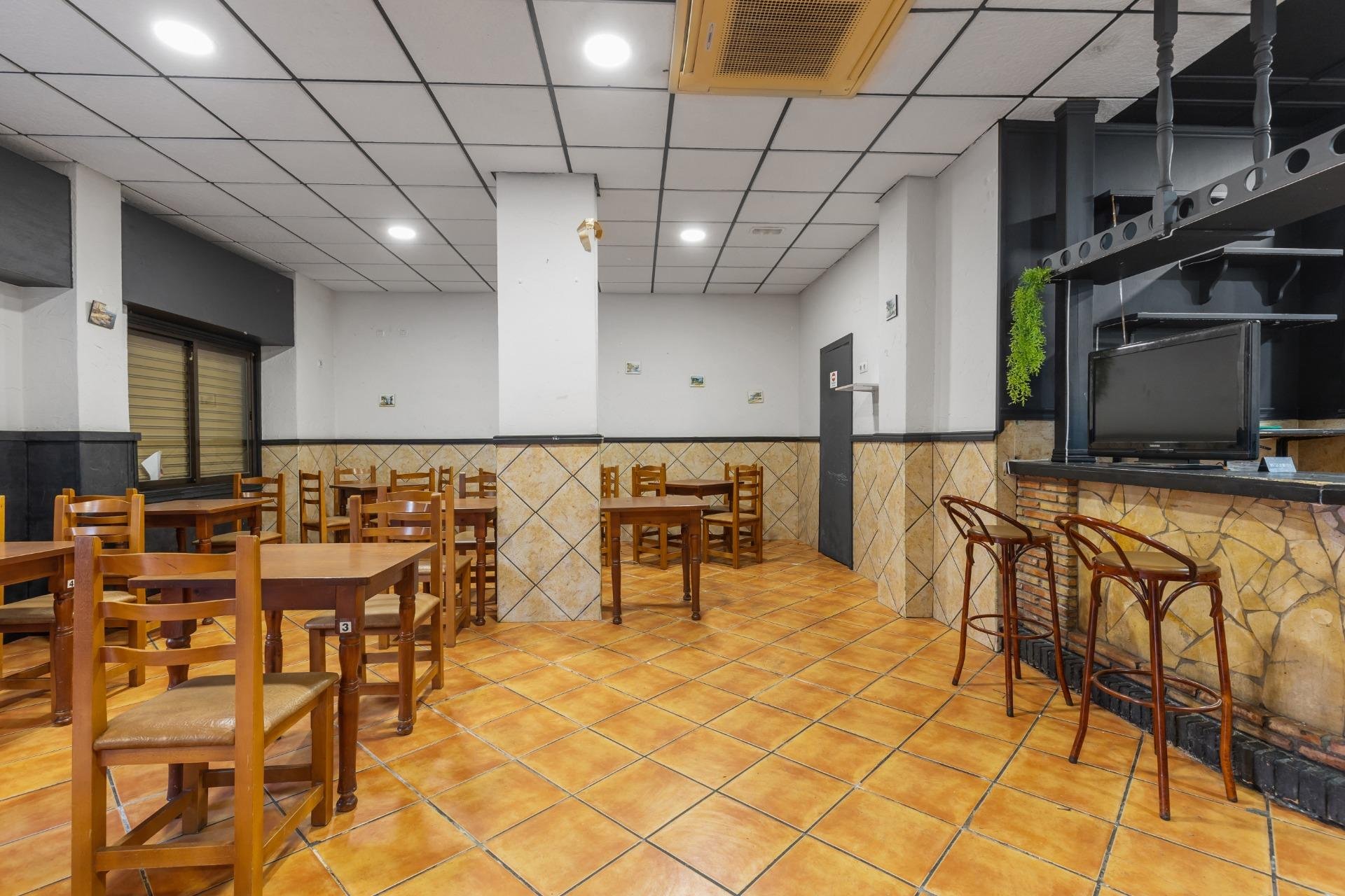 Resale - Commercial -
Torrevieja - Estacion de autobuses