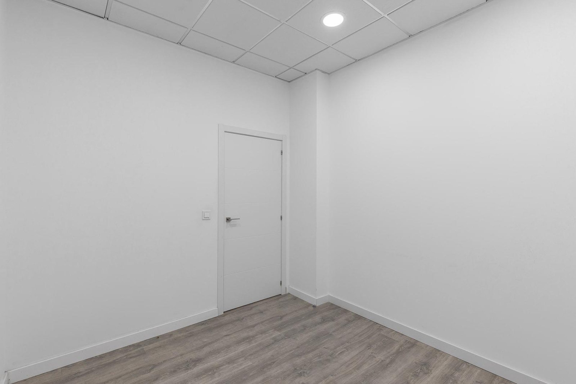 Resale - Commercial -
Torrevieja - La Mata