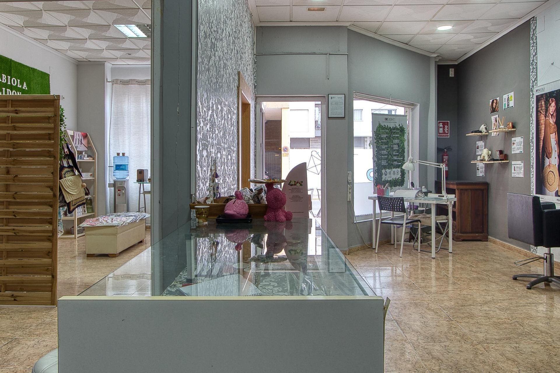 Resale - Commercial -
Torrevieja - La Mata