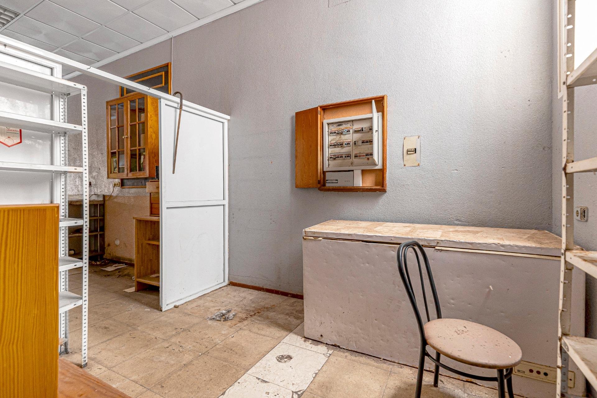 Resale - Commercial -
Torrevieja - Playa del Cura